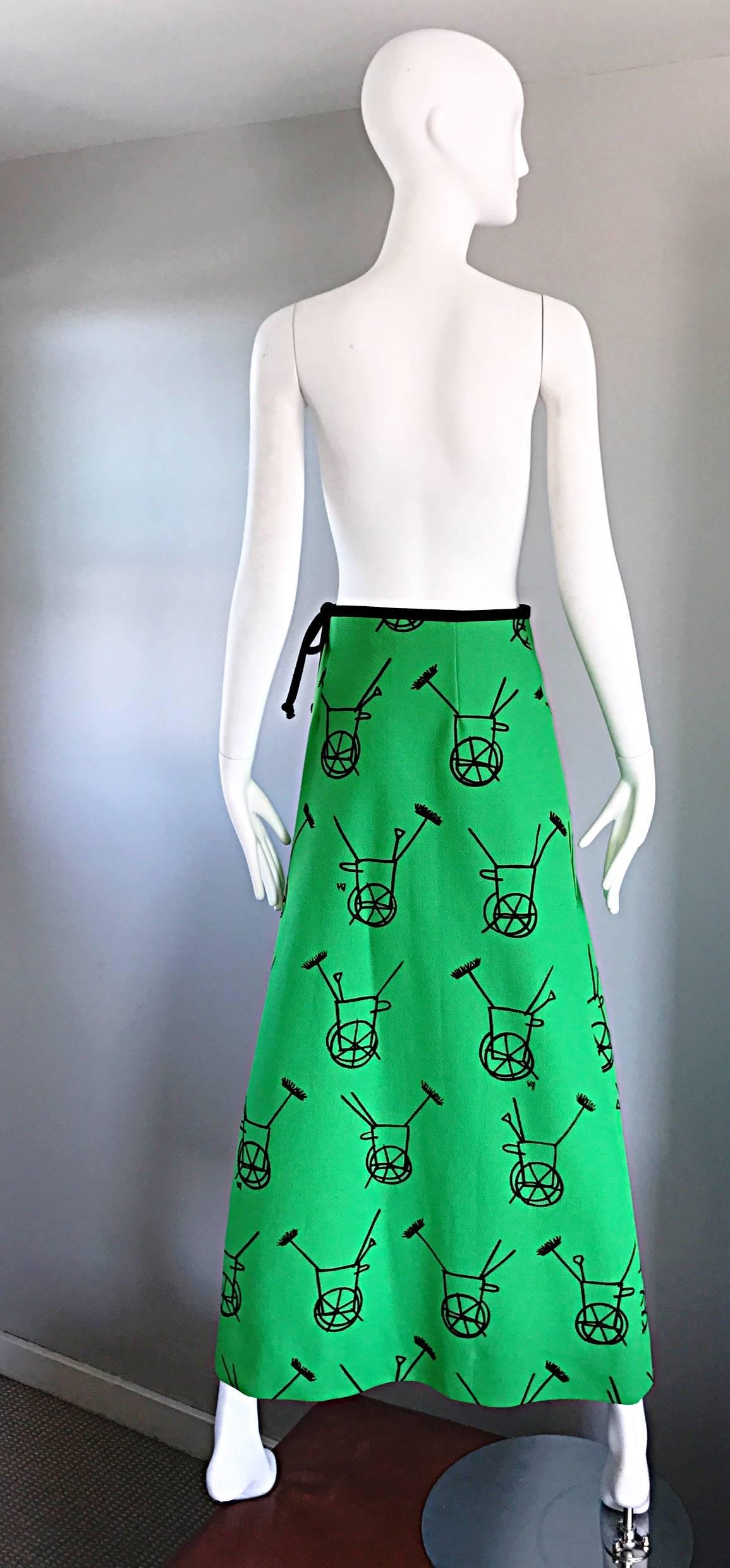 kelly green pencil skirt