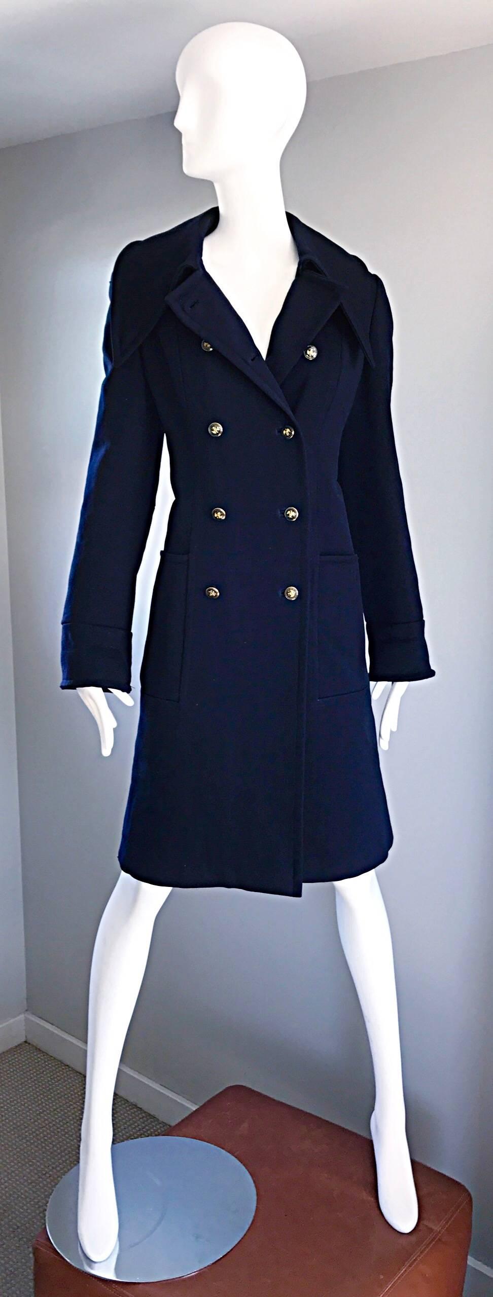 1970s SAKS 5th AVENUE Navy Blue Double Breasted Long Wool Peacoat Jacket Coat In Excellent Condition In San Diego, CA