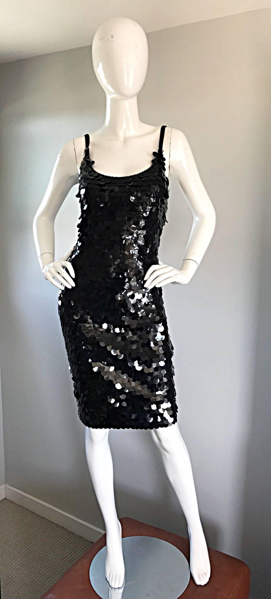 Vintage Saks Fifth Avenue Sz 8 Black Pailletes Sequined Beaded 90s Bodycon Dress For Sale 2