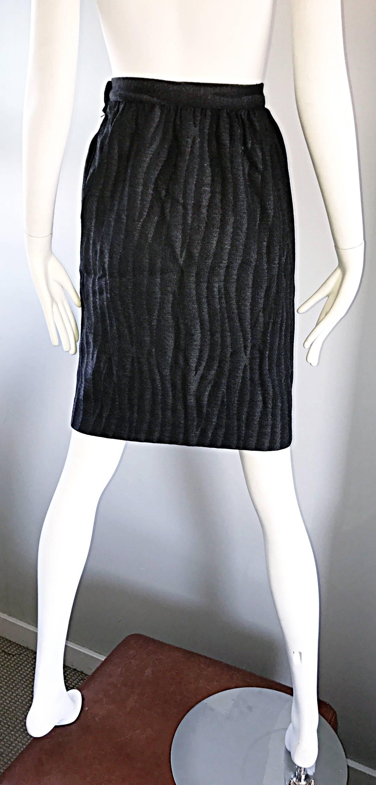 Vintage Valentino 1980s Optical Illusion Gray + Black High Waisted Pencil Skirt For Sale 3