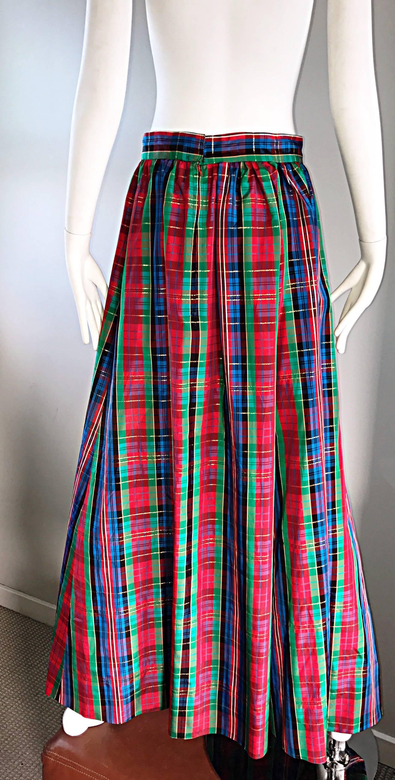 Chic 1960s Tartan Plaid Vintage 60s Taffeta Red + Green + Blue Long Full Skirt In Excellent Condition In San Diego, CA