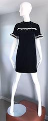 1960s Black and White Chic Velvet and Lace Vintage A - Line Shift 60s Dress