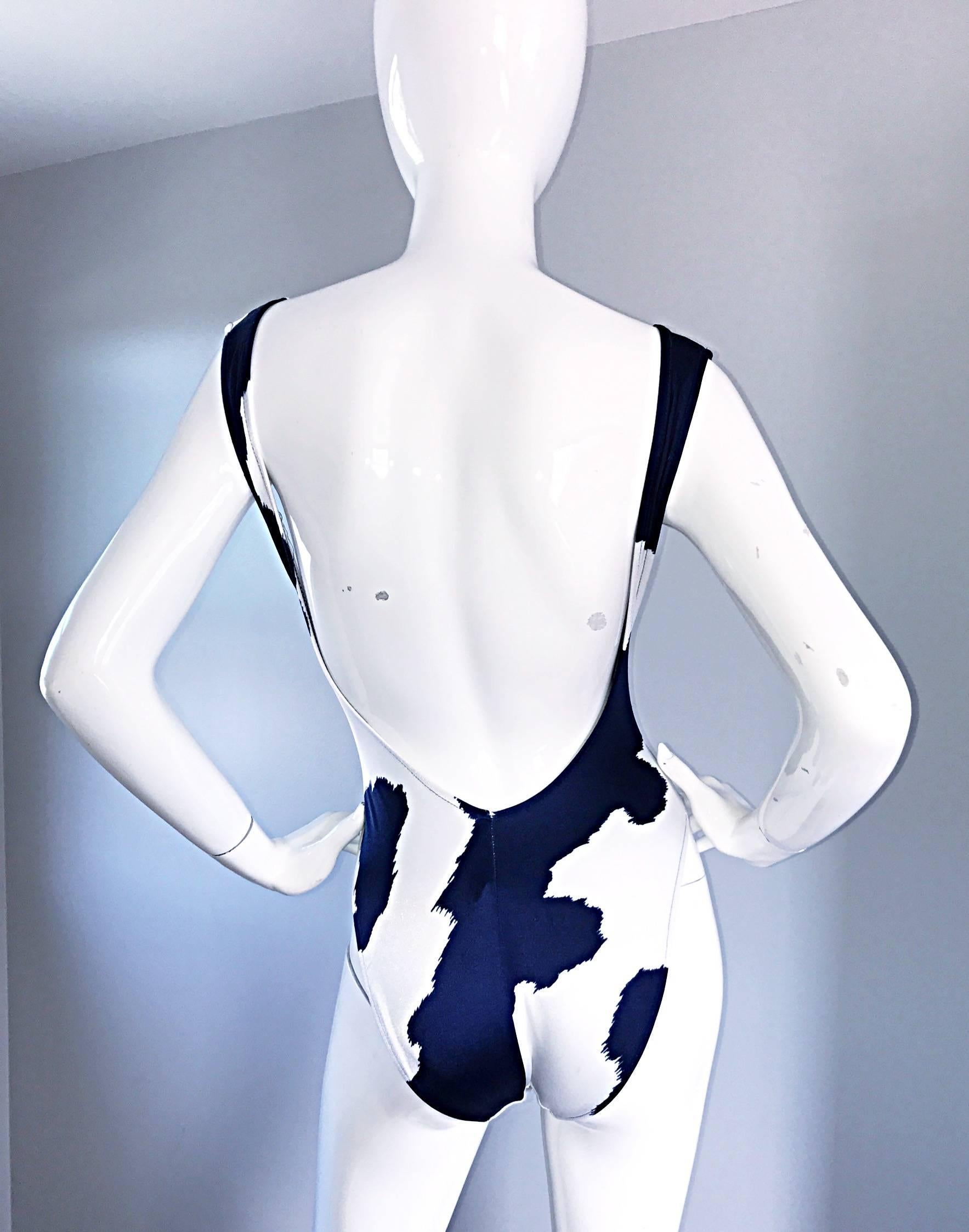 Amazing Bill BLASS Navy Blue and White Plunging One Piece Swimsuit Bodysuit 1