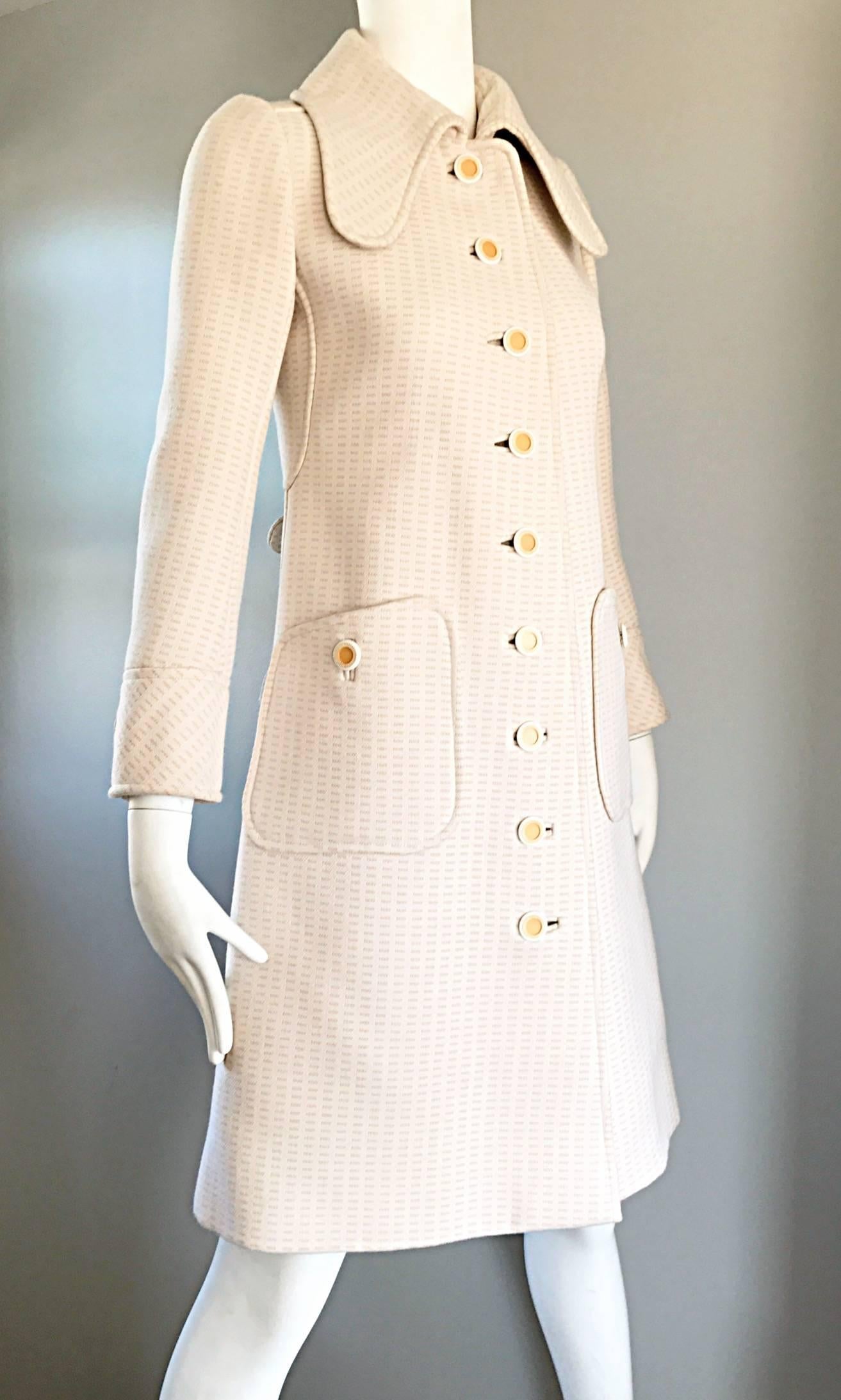 1960s Courreges Haute Couture Rare Vintage Ivory Orange Mod Wool 60s Jacket Coat In Excellent Condition In San Diego, CA