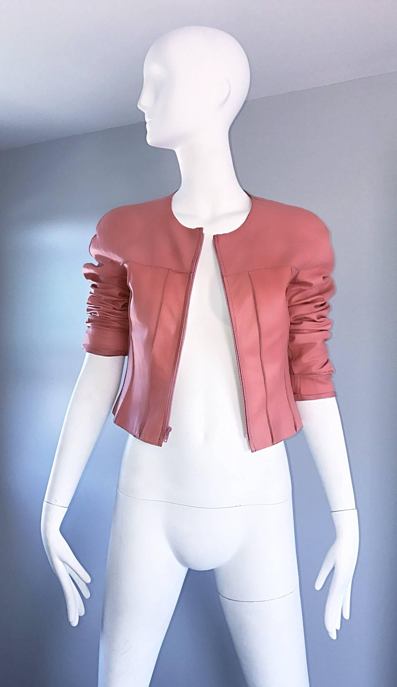 Vintage Chanel Bubblegum Pink Leather Spring Summer 1999 Runway Cropped Jacket In Excellent Condition In San Diego, CA