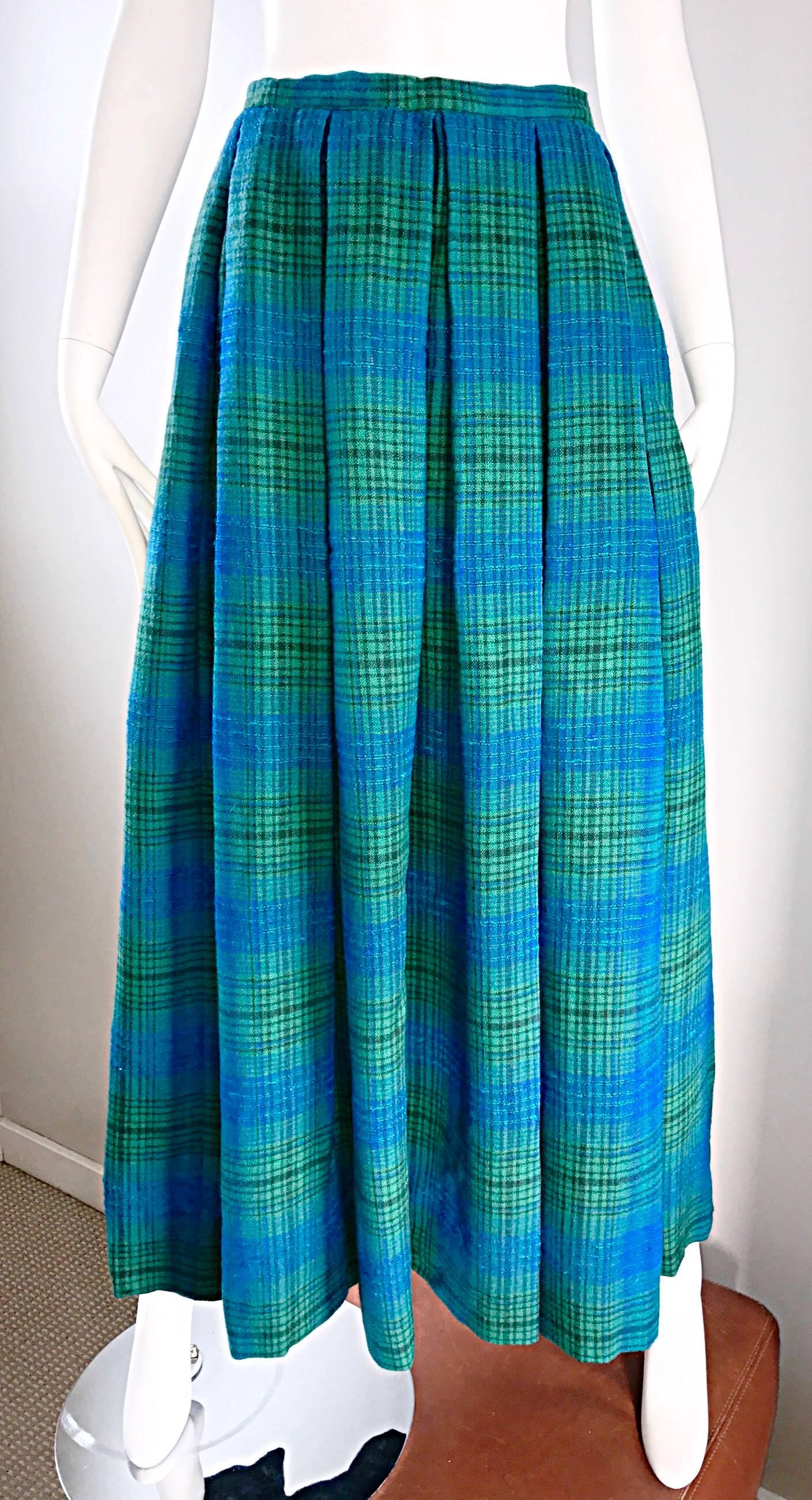 1950s Henri Bendel Blue and Green Chic Vintage 50s Virgin Wool Full Maxi Skirt  In Excellent Condition For Sale In San Diego, CA