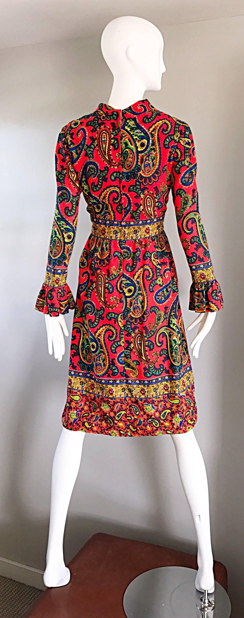 Women's Pat Sandler 1960s Neon Orange Paisley Psychedelic Vintage A - Line 60s Dress  For Sale