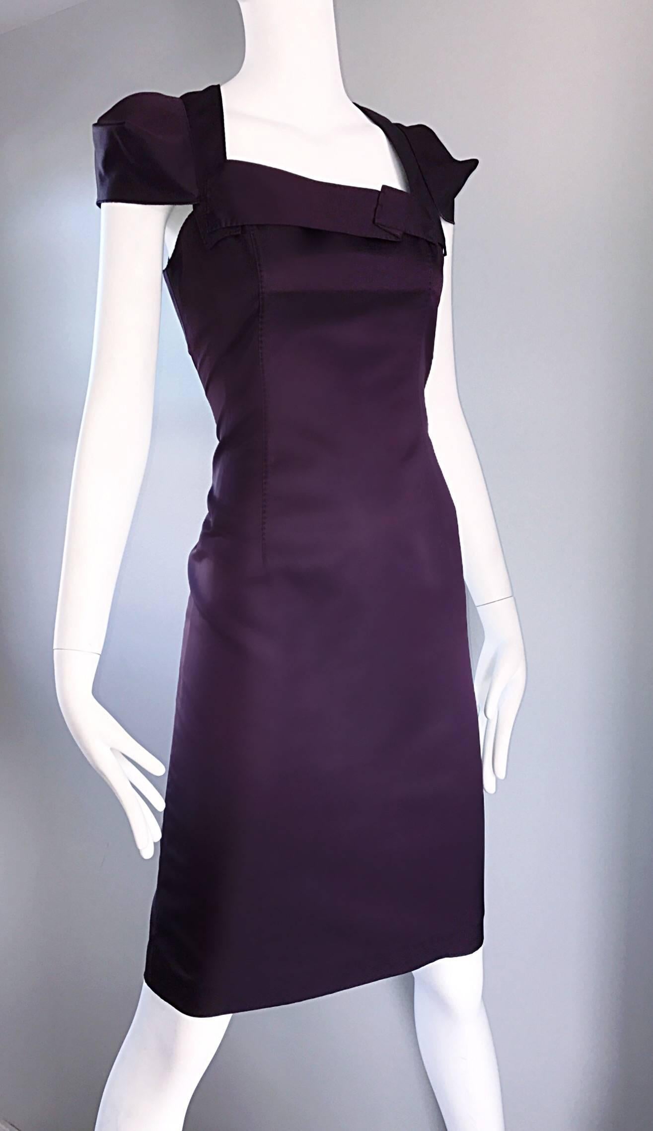 Women's 6267 Purple Aubergine Silk and Cotton Cap Sleeve Futuristic Stretch Runway Dress For Sale