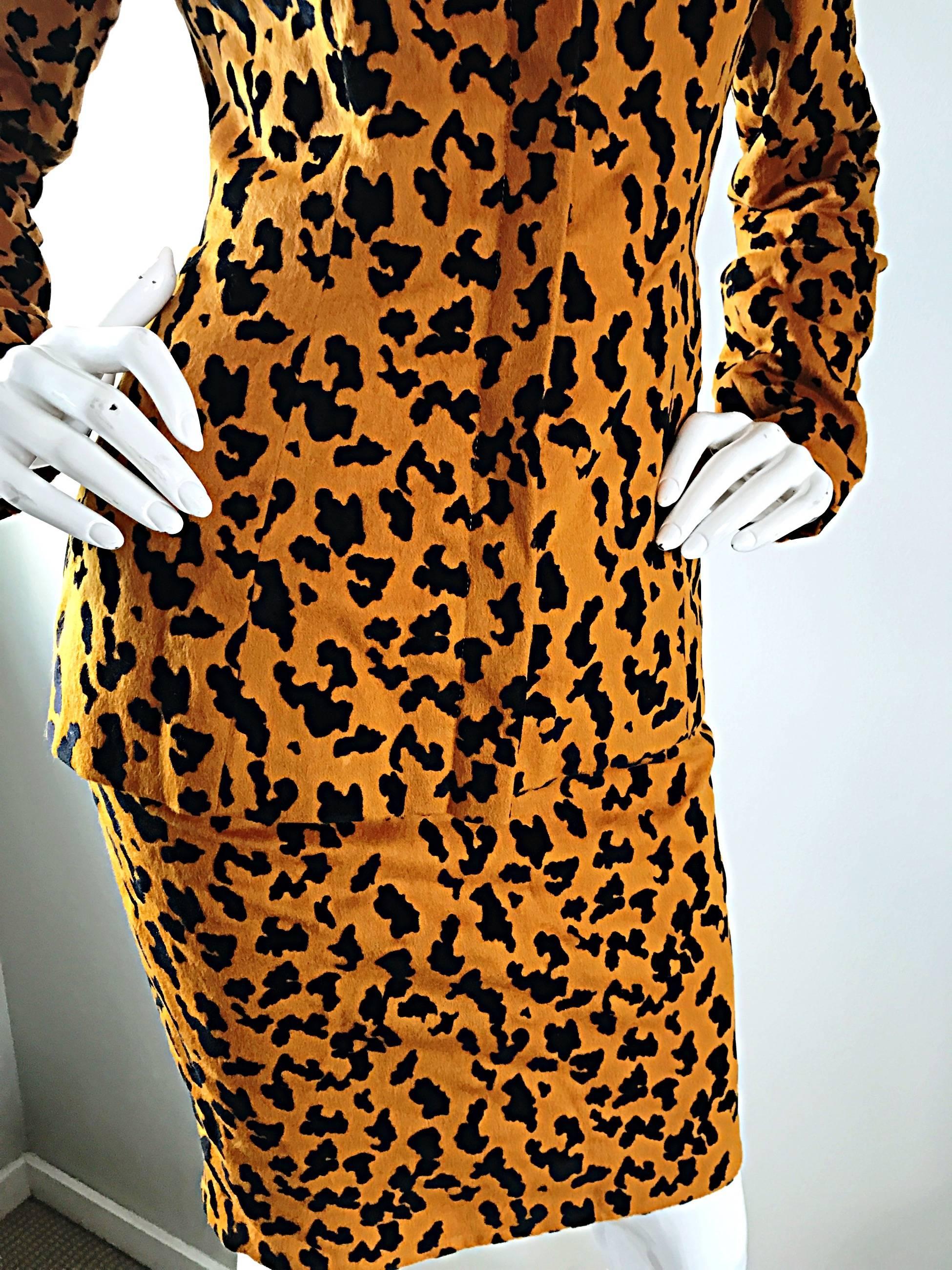 Tailleur jupe vintage Vicky Tiel Couture en velours de laine imprimé guépard léopard, années 1980  Excellent état - En vente à San Diego, CA