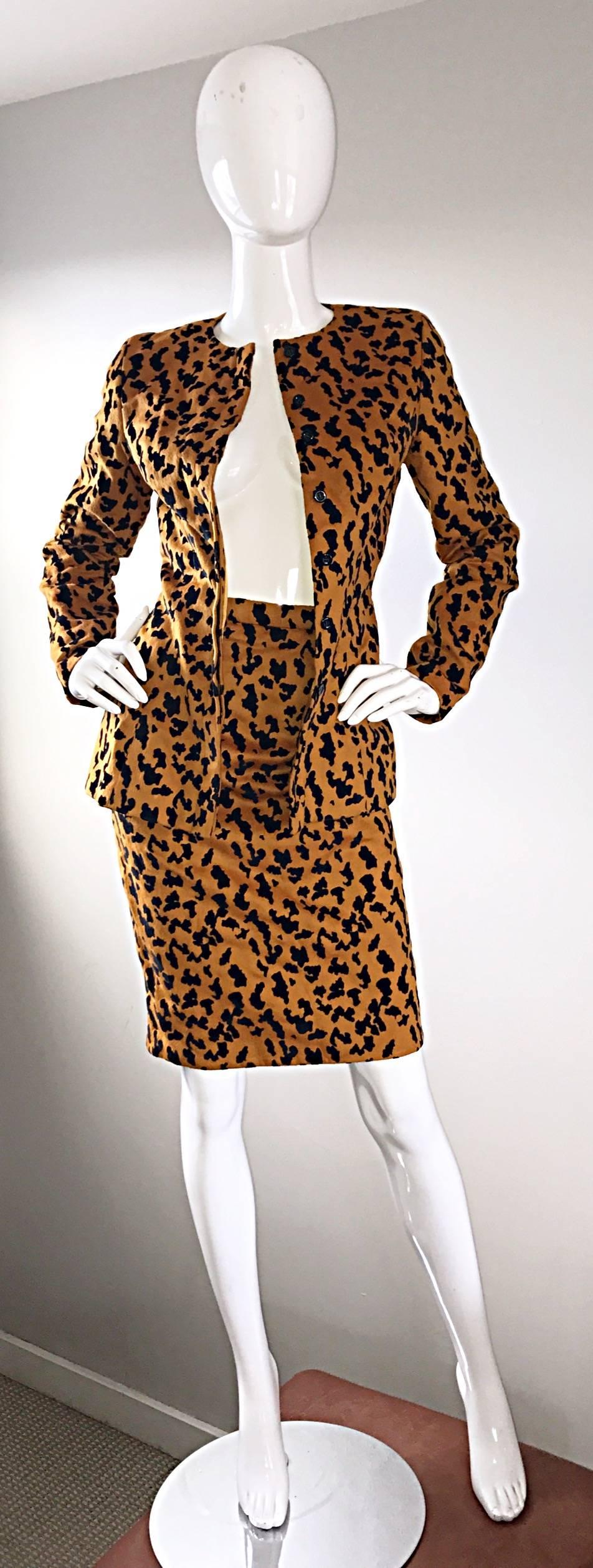 Women's Vintage Vicky Tiel Couture Leopard Cheetah Print Wool Velvet 1980s Skirt Suit  For Sale