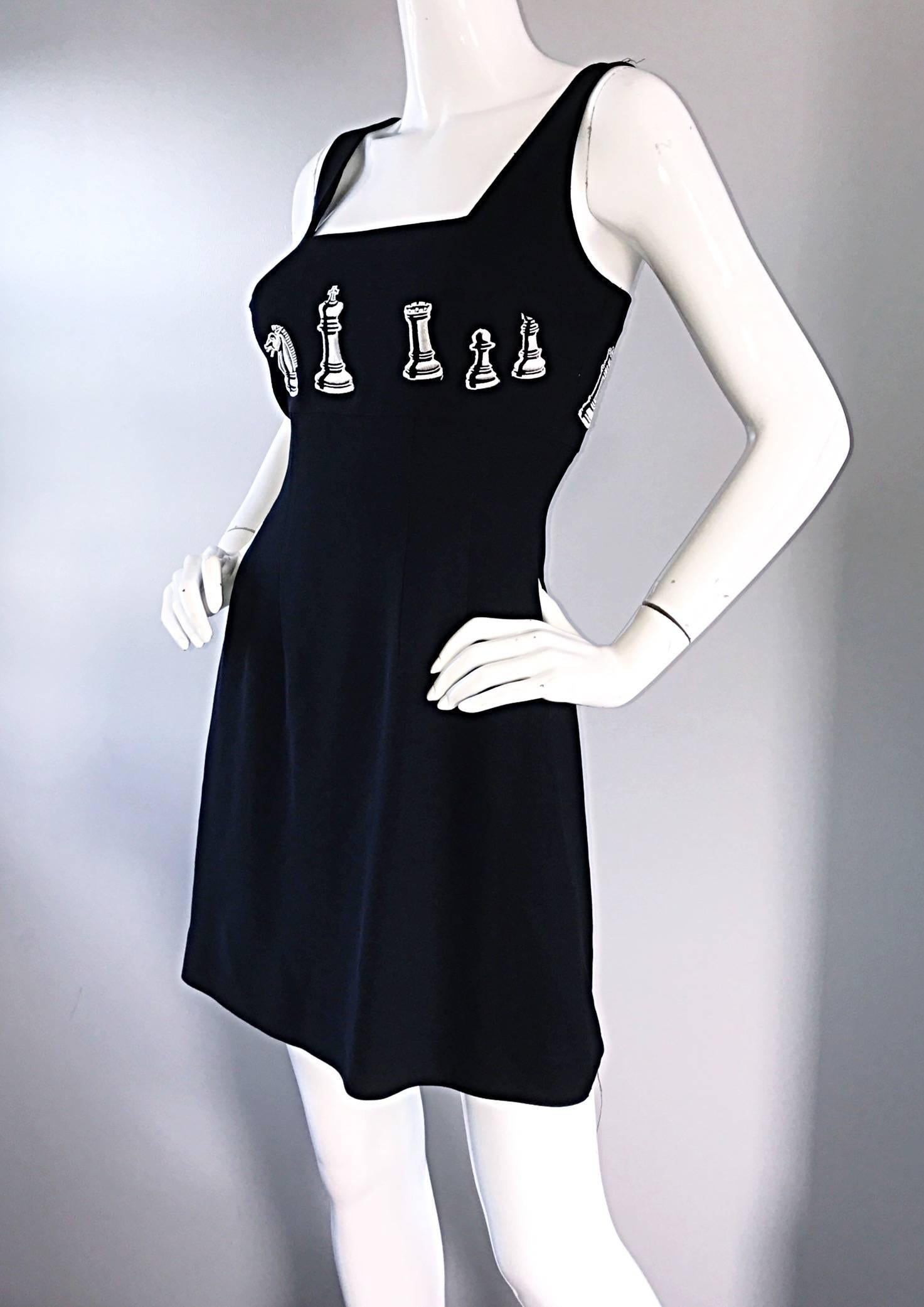 Nero 1990 Nicole Miller - Vestito nero ricamato in bianco e nero ' Scacchi ' vintage 4 in vendita