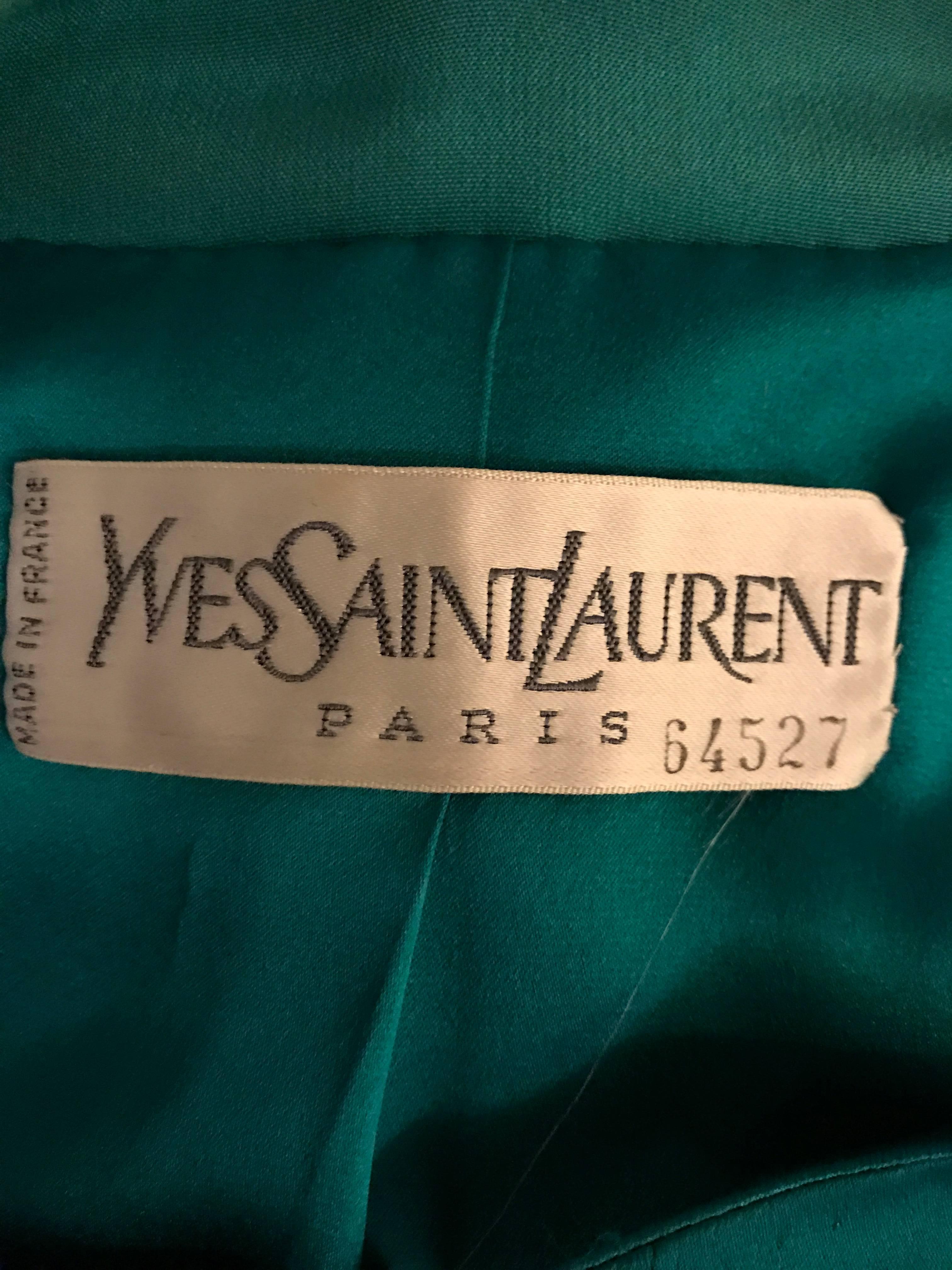 Vintage Yves Saint Laurent Haute Couture Kelly Green Silk Jacket and Shell Set For Sale 3