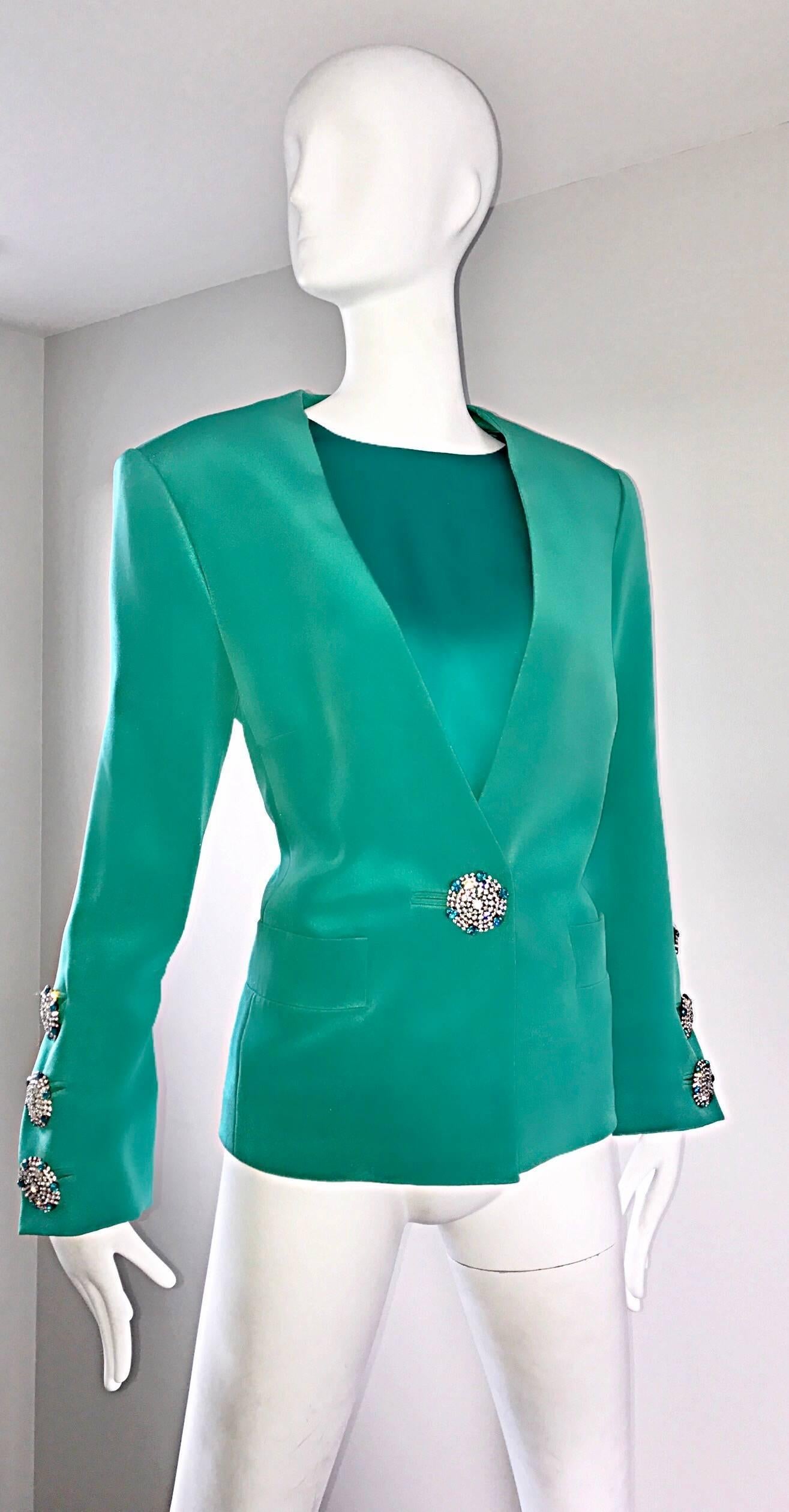 Vintage Yves Saint Laurent Haute Couture Kelly Green Silk Jacket and Shell Set For Sale 1
