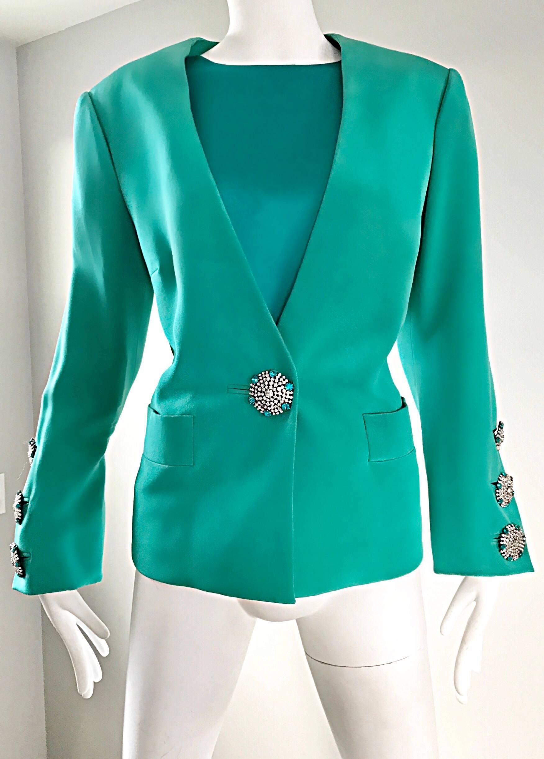 Vintage Yves Saint Laurent Haute Couture Kelly Green Silk Jacket and Shell Set For Sale 2