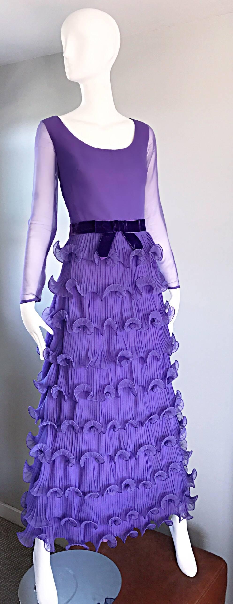 Chic 1970s ELLIETTE LEWIS Lavender Purple Chiffon Long Sleeve Regal Maxi Dress In Excellent Condition In San Diego, CA