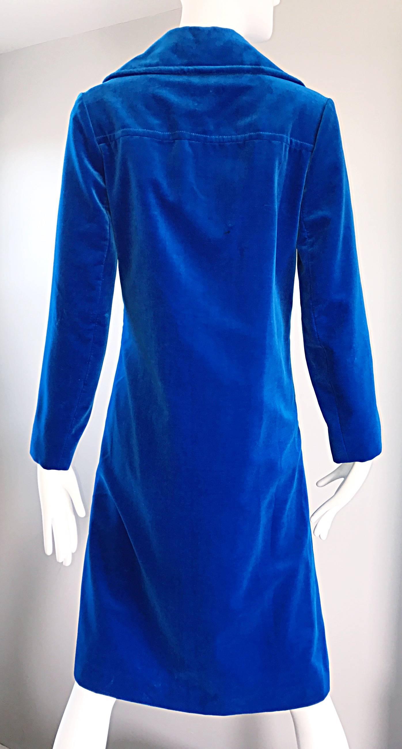 Women's 1960s Surrey Classics Cerulean Royal Blue Velvet Double Breasted Jacket Coat 