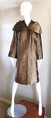 Gorgeous 1950s Vintage Bronze Golden 50s Swing Opera Jacket Coat Avant Garde
