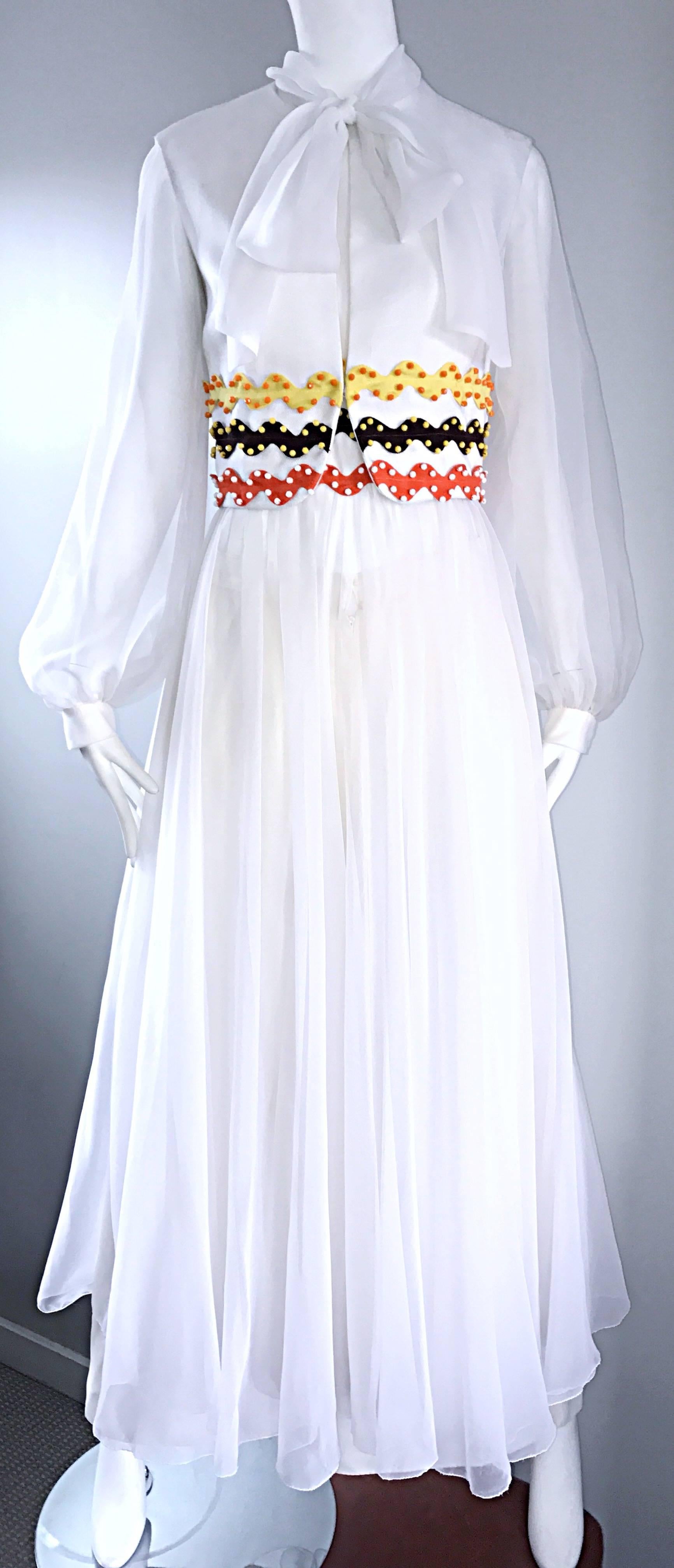 Vintage Oscar de la Renta 1970s Rare 3 Piece White Jumpsuit w/ Pants and Vest For Sale 1