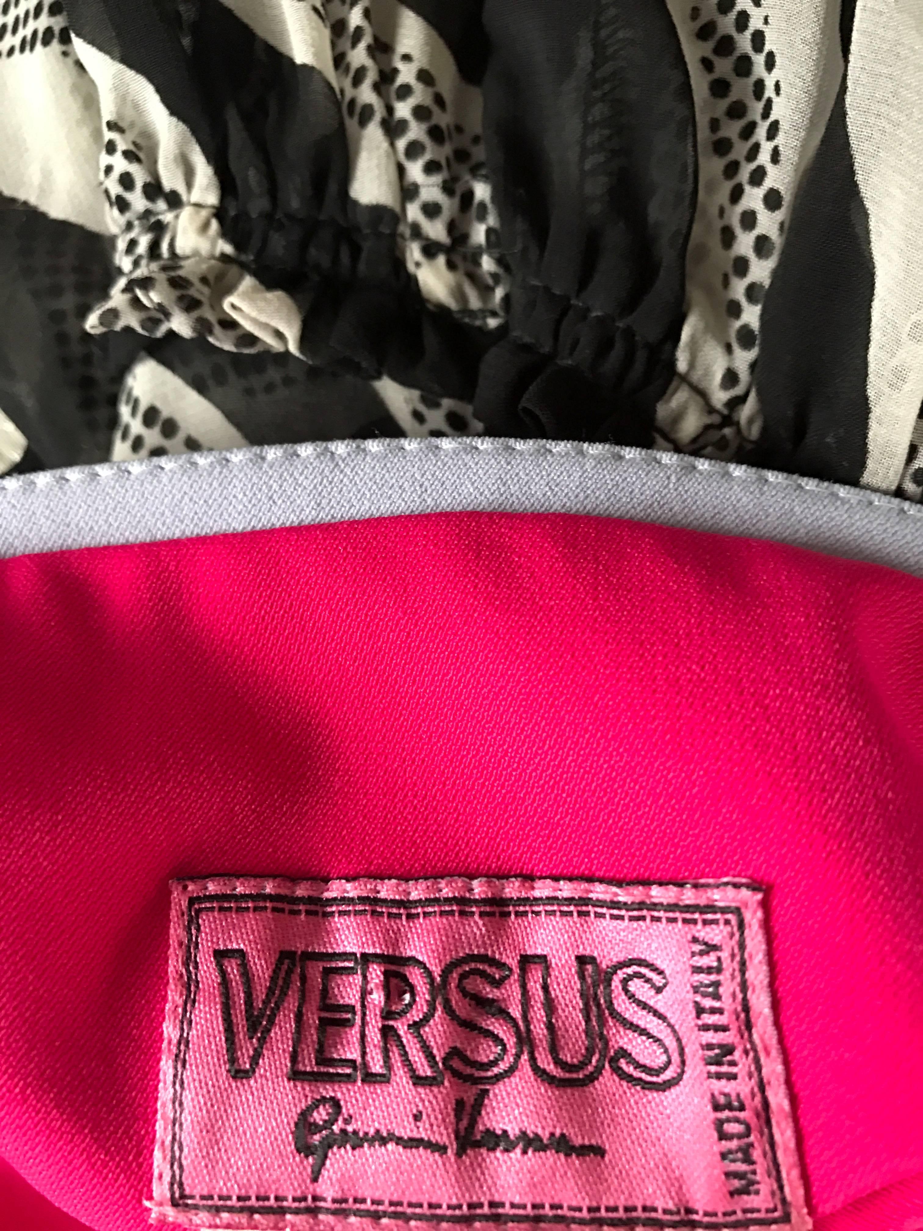 Sexy Vintage Gianni Versace Versus 1990s Hot Pink Fuchsia 90s Strapless Dress For Sale 3