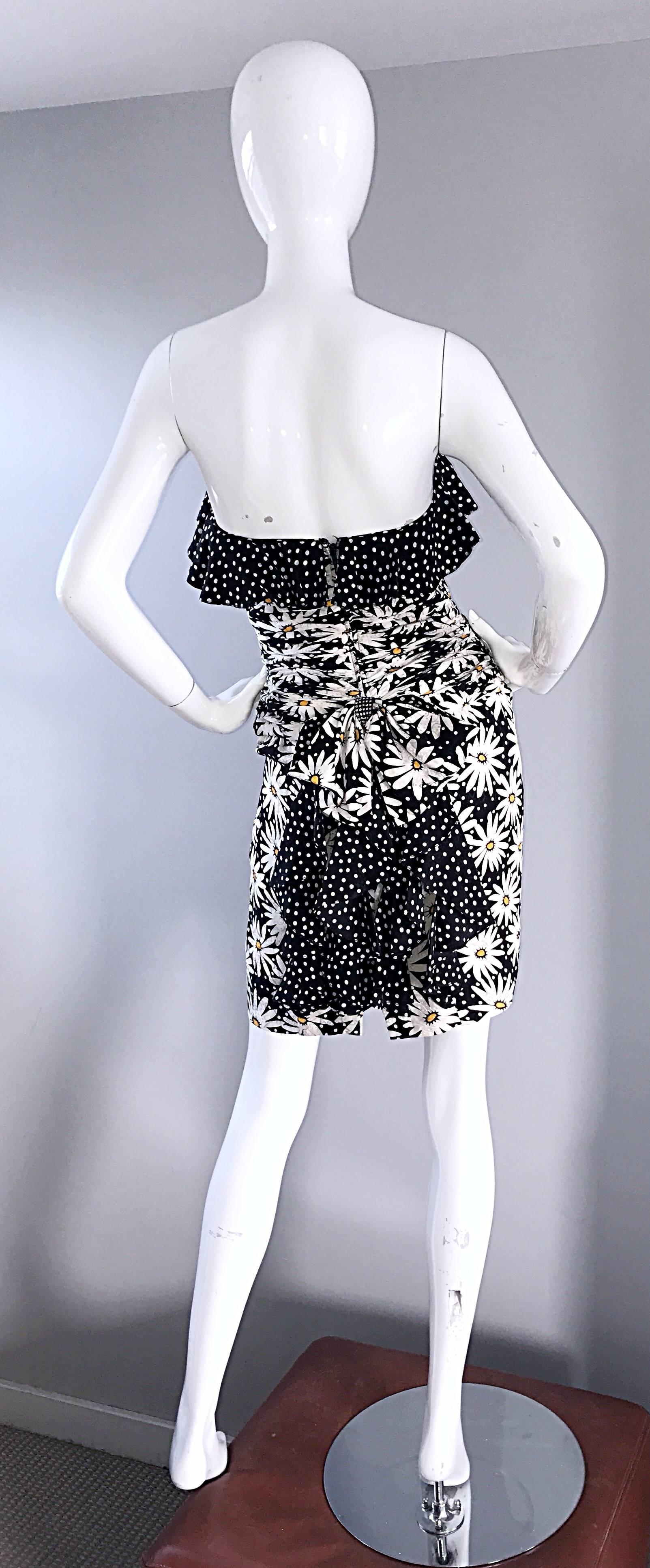 Nero Favoloso abito vintage anni '80 con stampa a pois margherita bianca e nera Sz 4 senza spalline in vendita