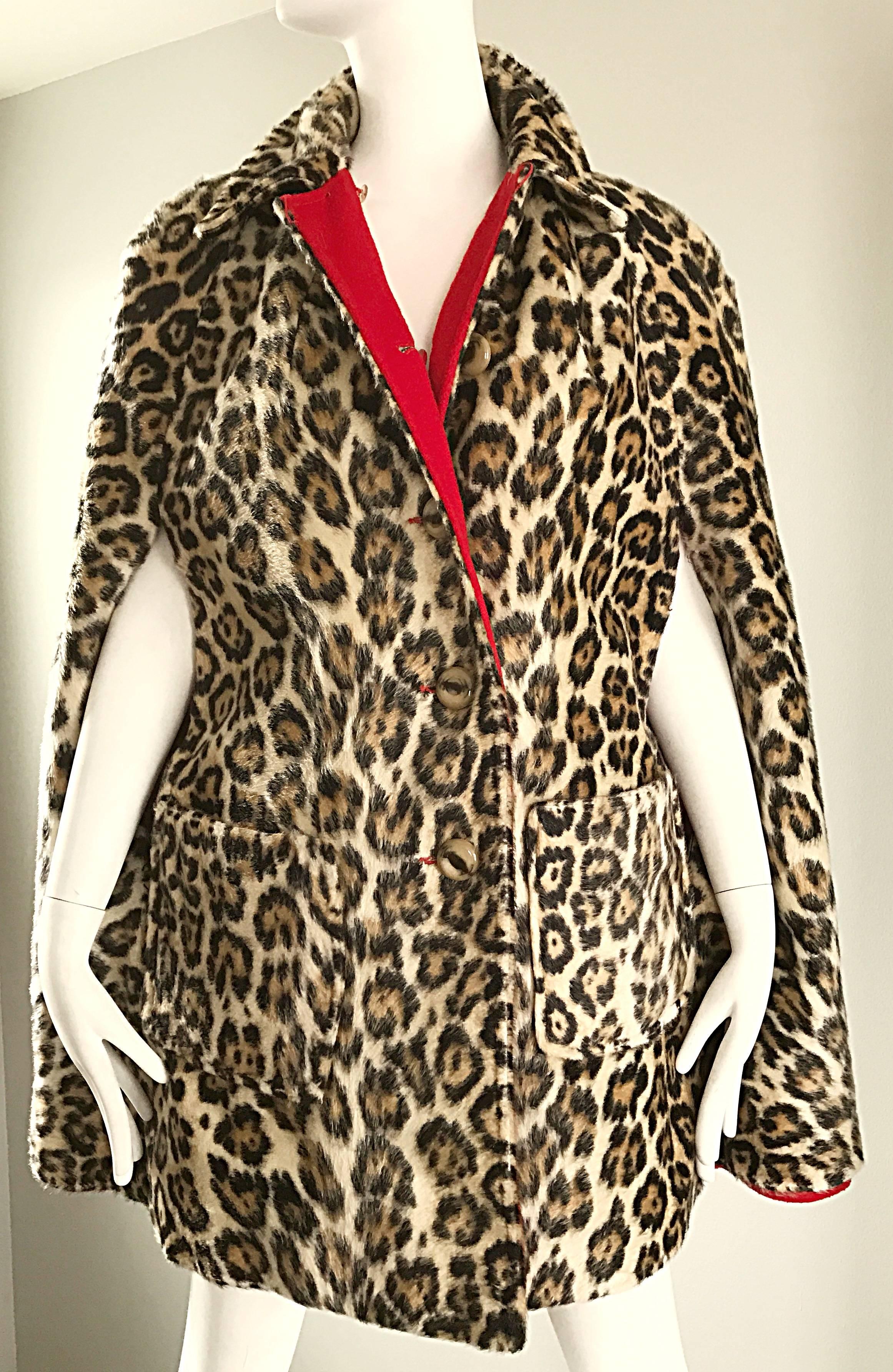 Women's Chic 1960s Reversible Leopard + Red Faux Fur Vintage 60s Cape Swing Jacket 