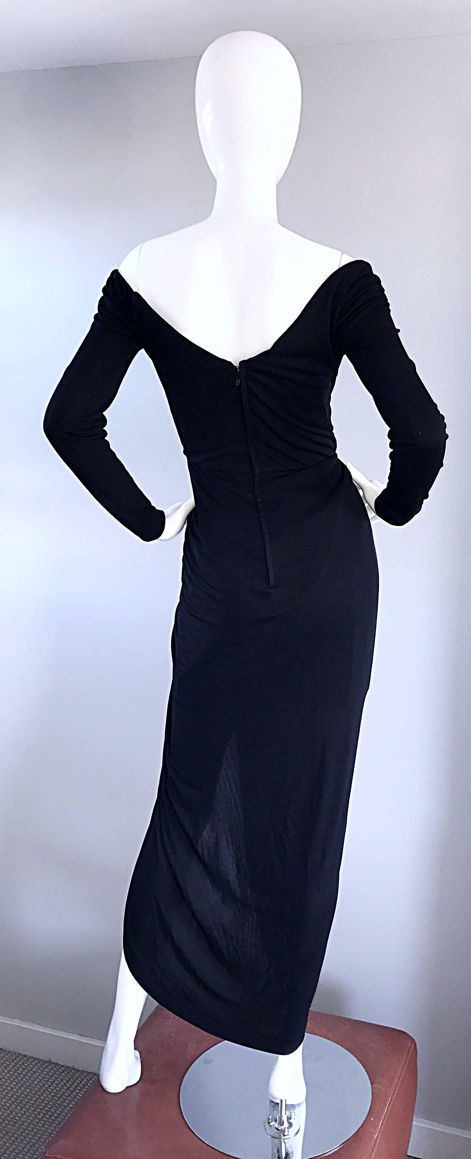 Increíble Vintage Vicky Tiel Couture Años 80 Sexy Bata Asimétrica de Jersey Negra de los Años 80 en venta 3