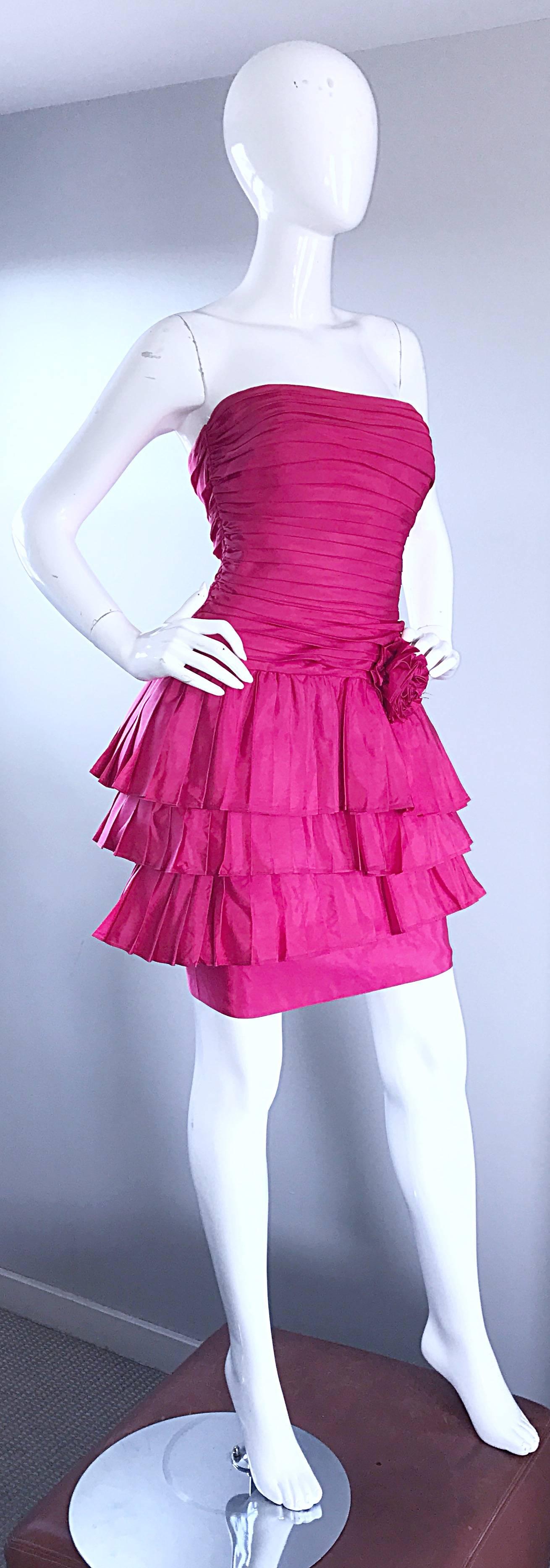 Vintage TADASHI 1990s Hot Pink Fuchsia Taffeta Strapless 90s Pouf Cocktail Dress In Excellent Condition In San Diego, CA
