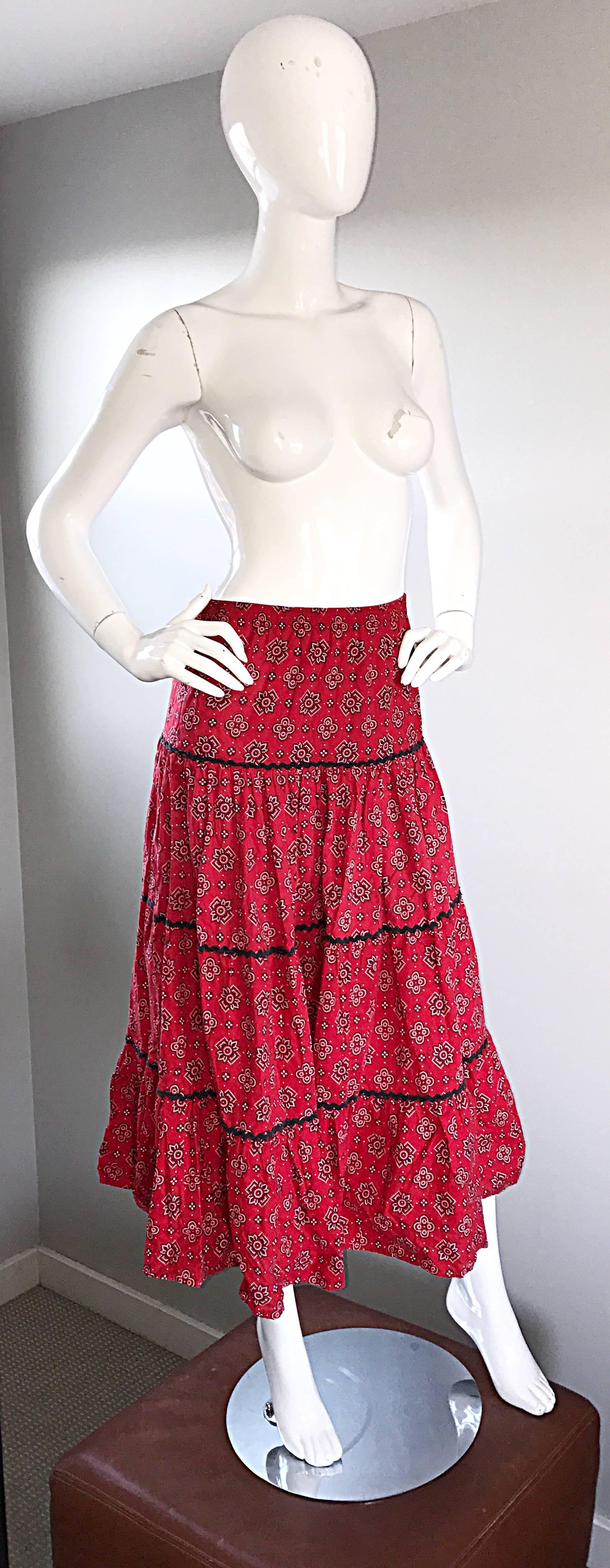 Women's 1970s Joseph Magnin Bandana Print in Red Paisley Tiered Midi Boho Skirt or Dress For Sale