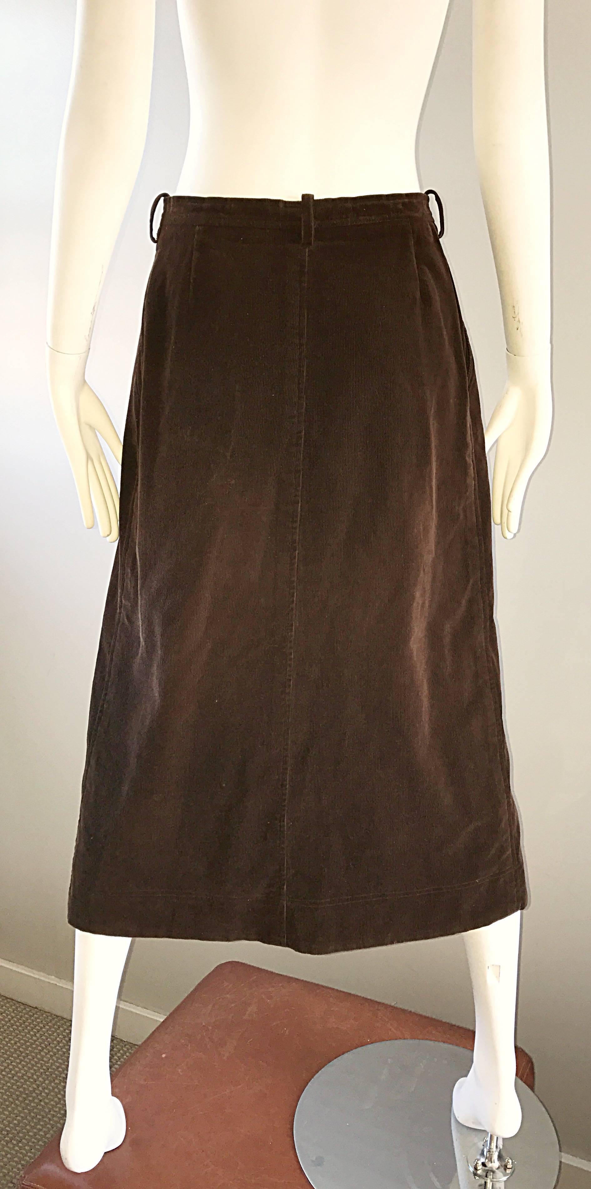 1970s Yves Saint Laurent Rive Gauche Brown Corduroy A - Line Vintage Mide Skirt In Excellent Condition For Sale In San Diego, CA