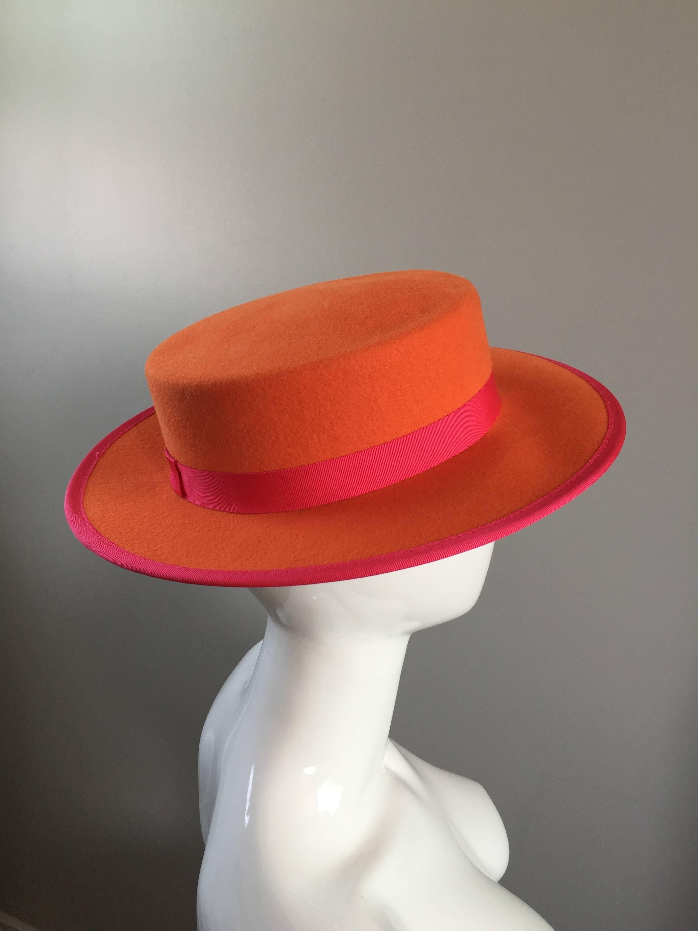 1960s Tina Too Bollman Neon Orange + Hot Pink Wool Doeskin Felt Vintage 60s Hat In Excellent Condition For Sale In San Diego, CA