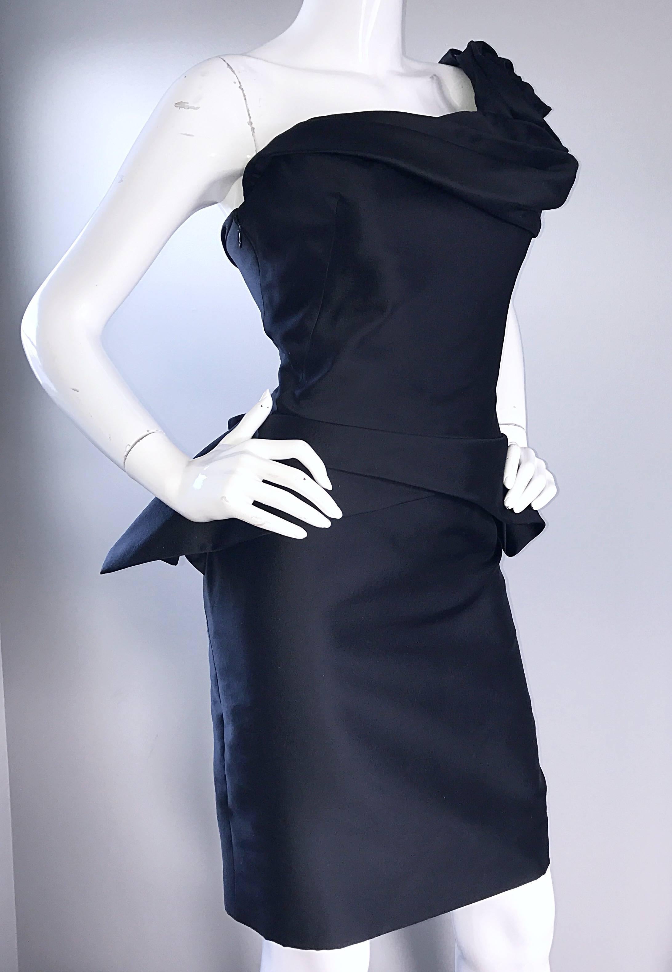 Women's Marchesa Size 10 New Black Silk One Shoulder Rosette Avant Garde Cocktail Dress 
