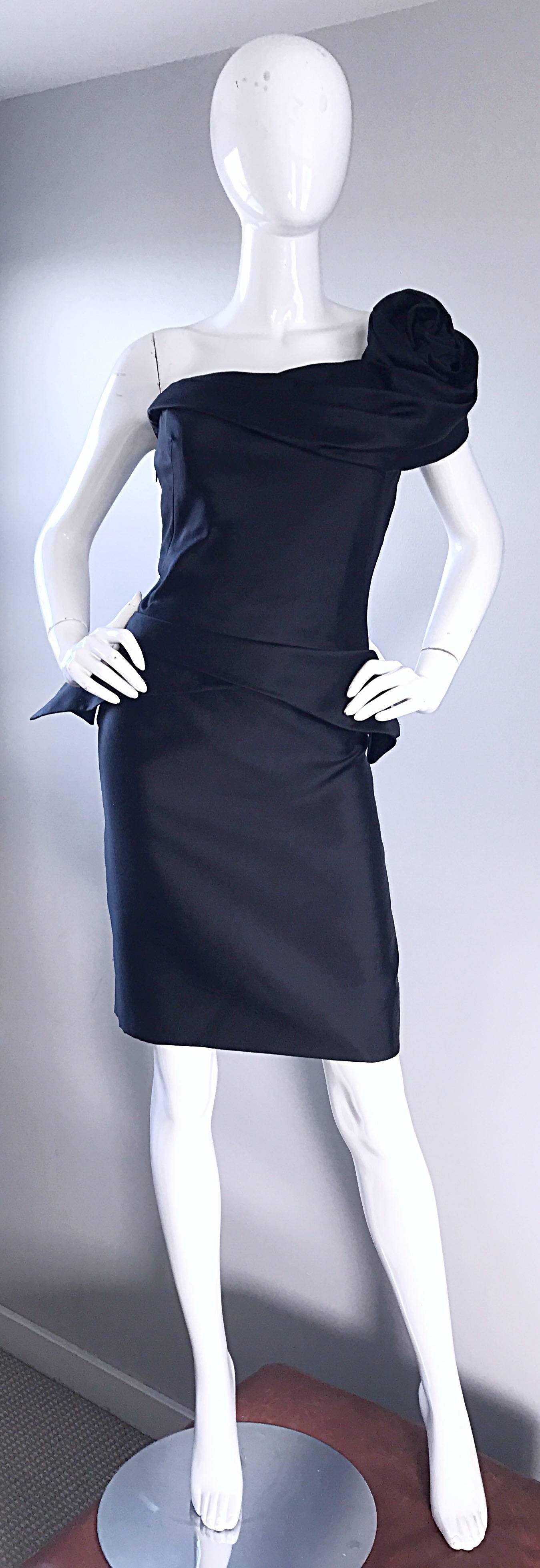 Marchesa Size 10 New Black Silk One Shoulder Rosette Avant Garde Cocktail Dress  2