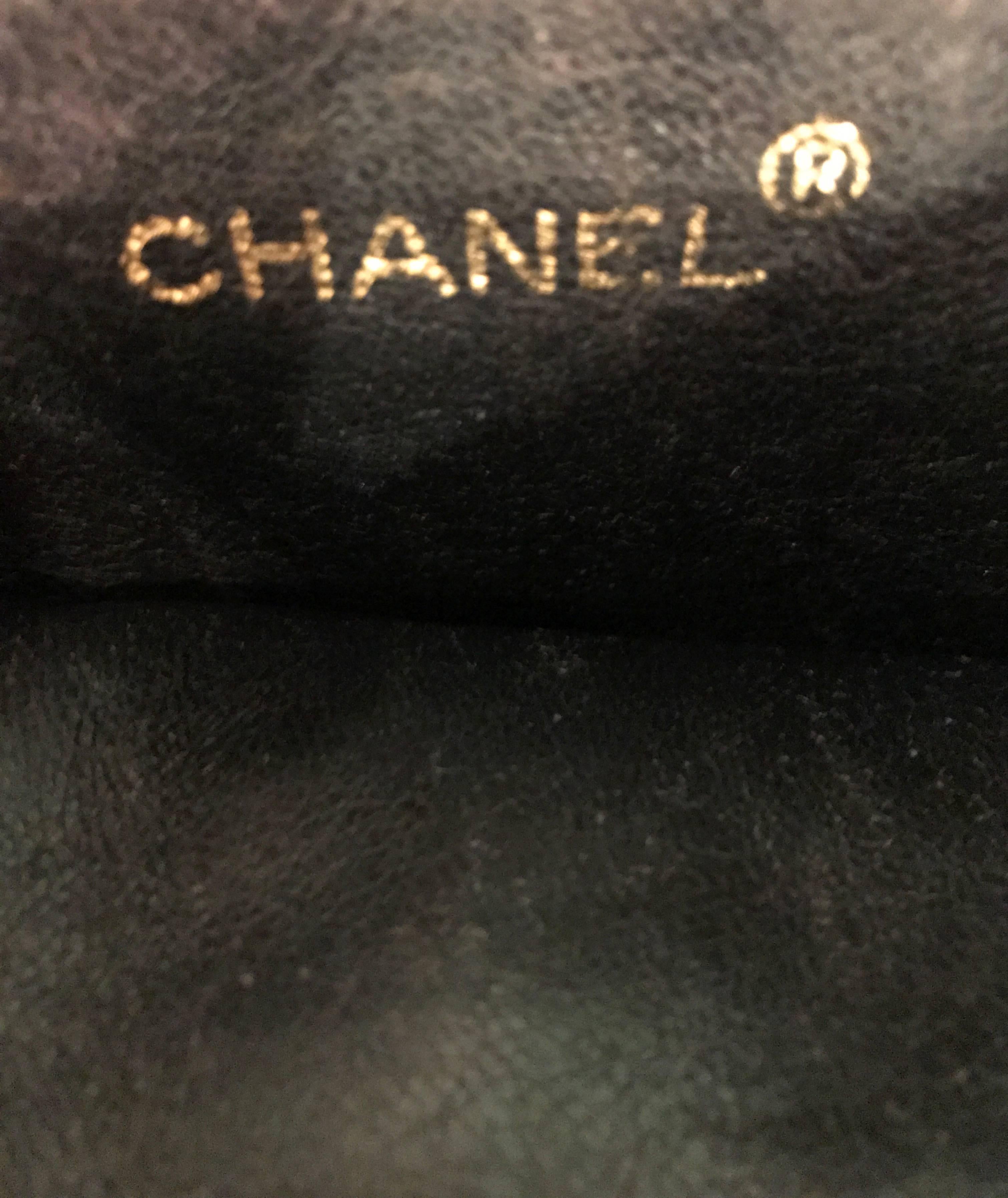 Vintage CHANEL Black Leather Chevron Quilted Stripe Shoulder Bag 80s Crossbody  2