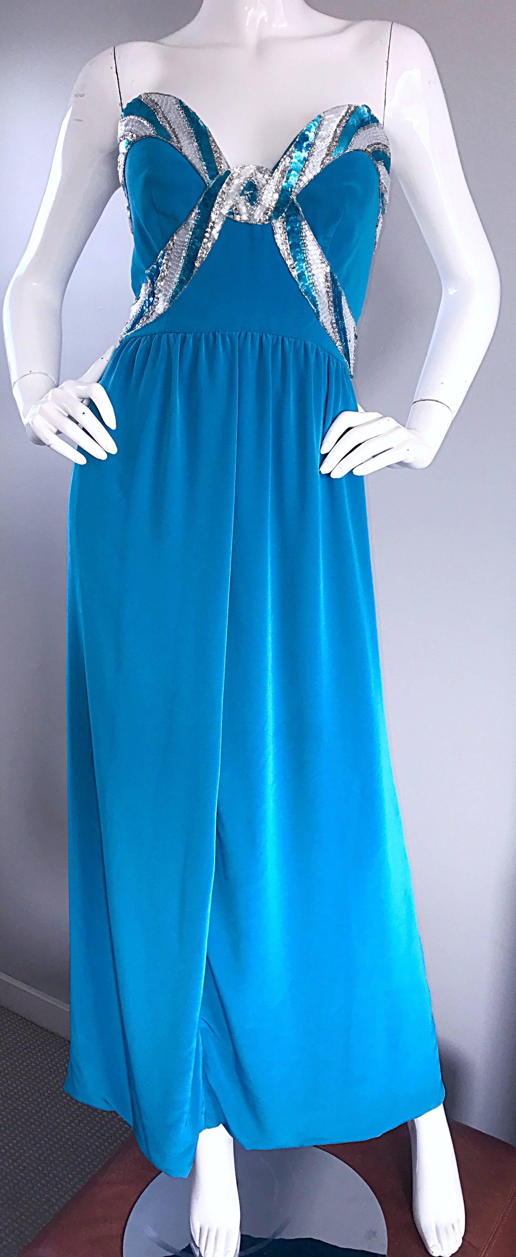 Bob Mackie Vintage Turquoise Teal Blue Sequin Sz 4 Strapless Gown Evening Dress In Excellent Condition For Sale In San Diego, CA