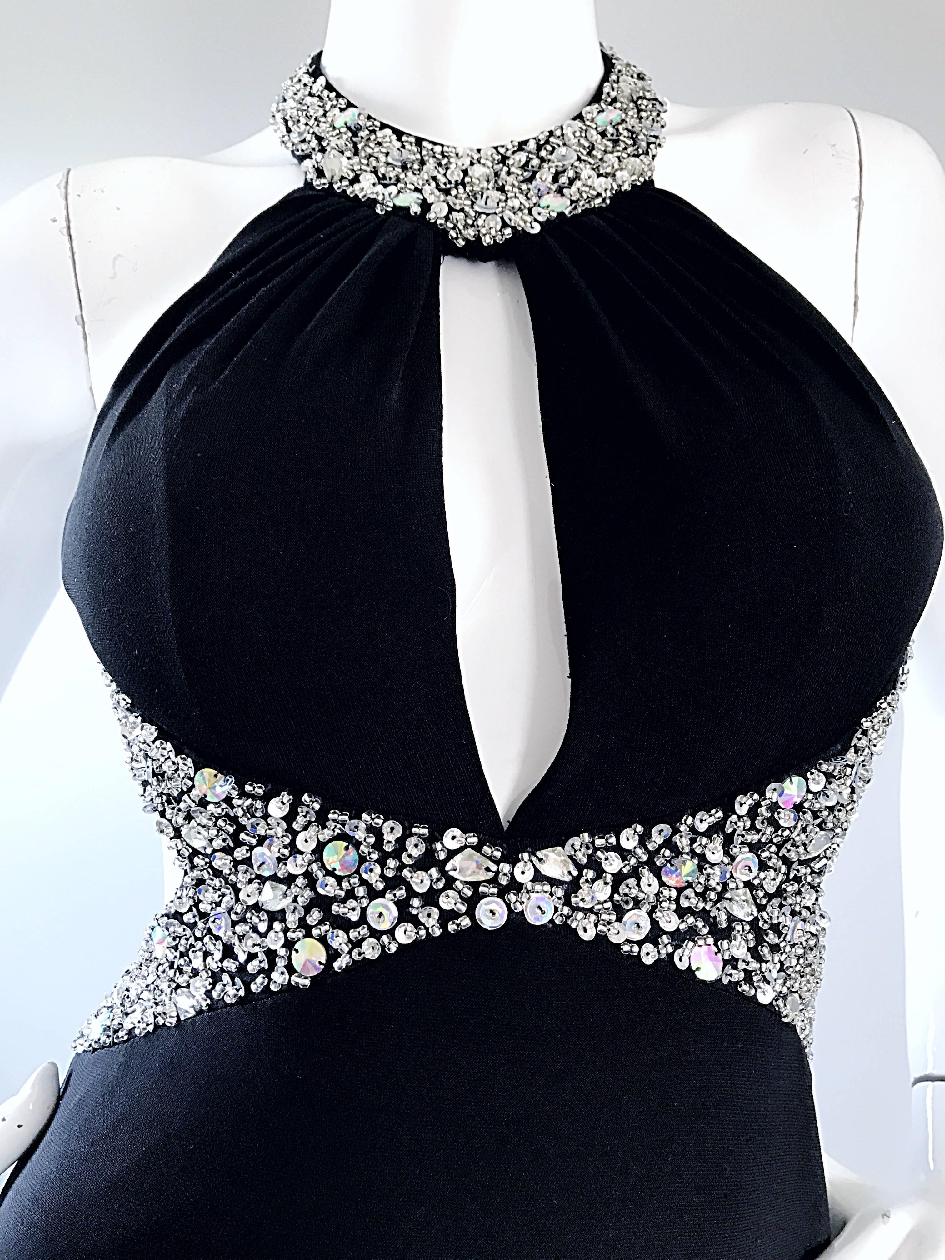 Vestido de noche vintage de los años 90 sexy hecho a medida de jersey negro con cuentas de cristal recortado Negro en venta