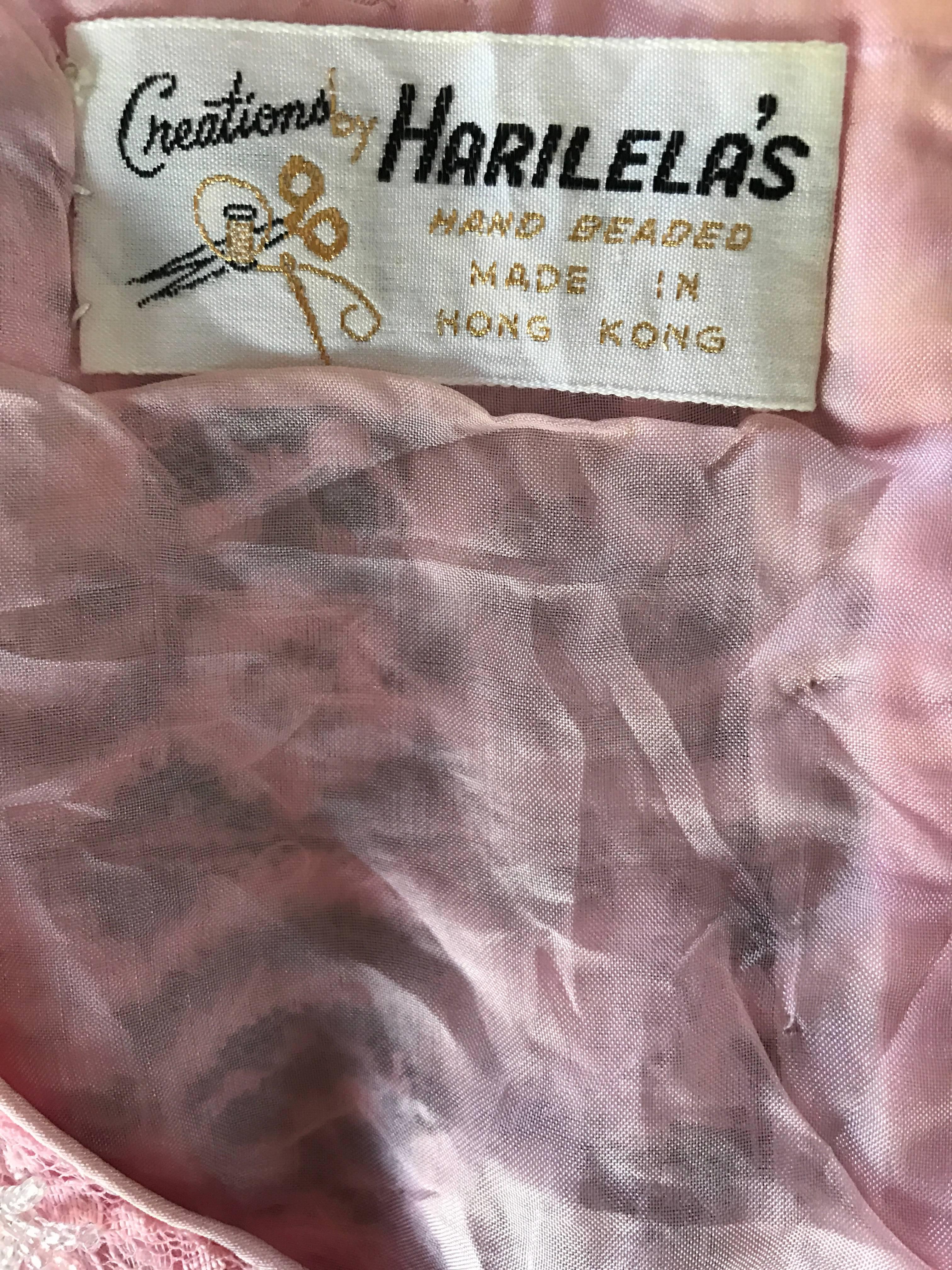 Haut sans manches Harilela's Hong Kong en soie vintage chic avec perles et sequins roses, années 1960 en vente 5
