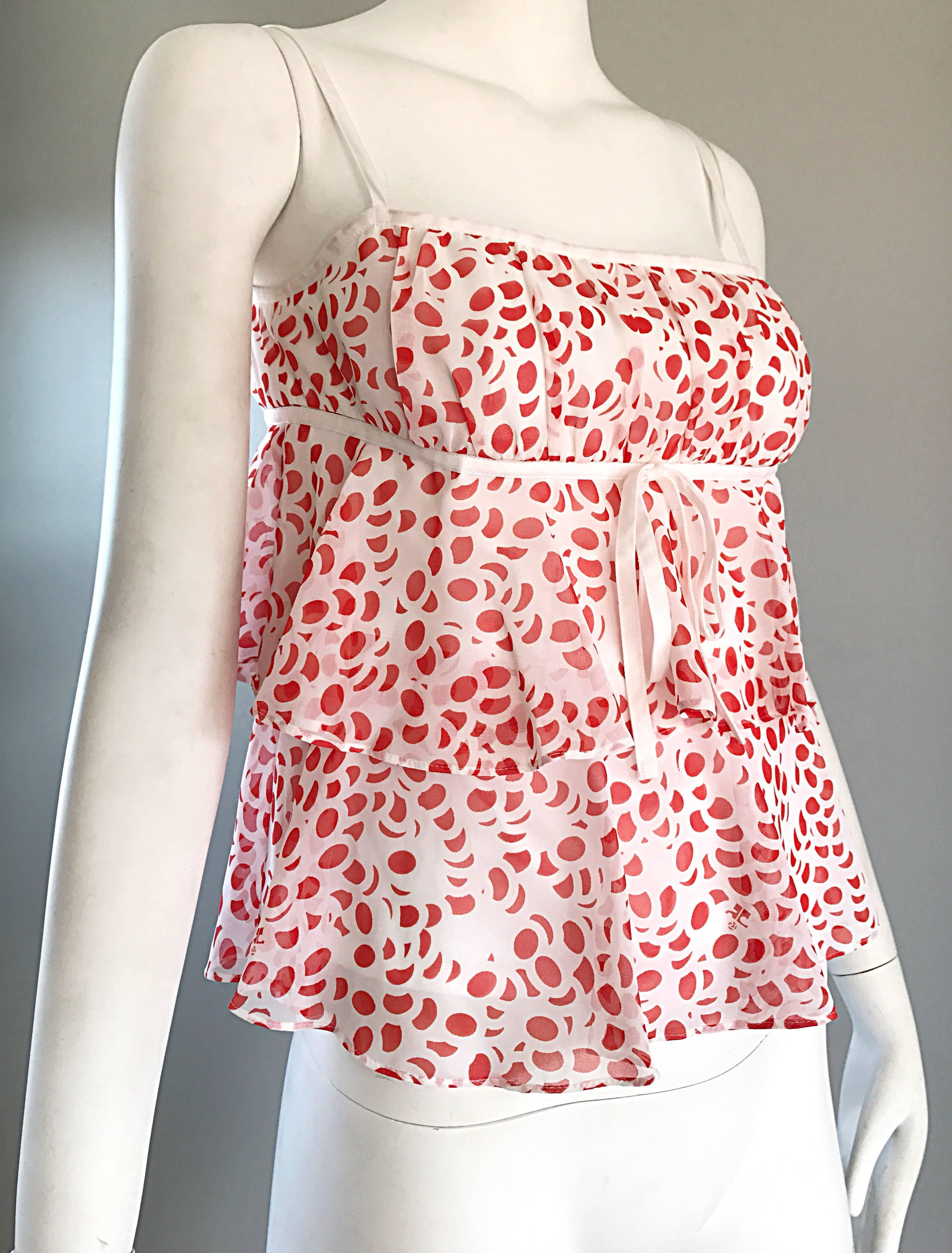 1970 Courreges Silk Chiffon Rosso e Bianco Vintage 70s Empire Waist Logo Top In condizioni ottime in vendita a San Diego, CA