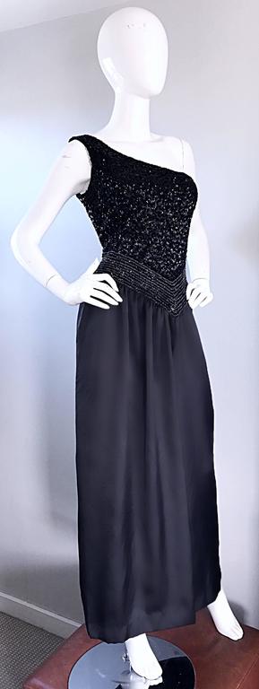 Amazing 1970s Vintage One Shoulder Black Sequin Silk 70s Evening Dress Gown  For Sale 3