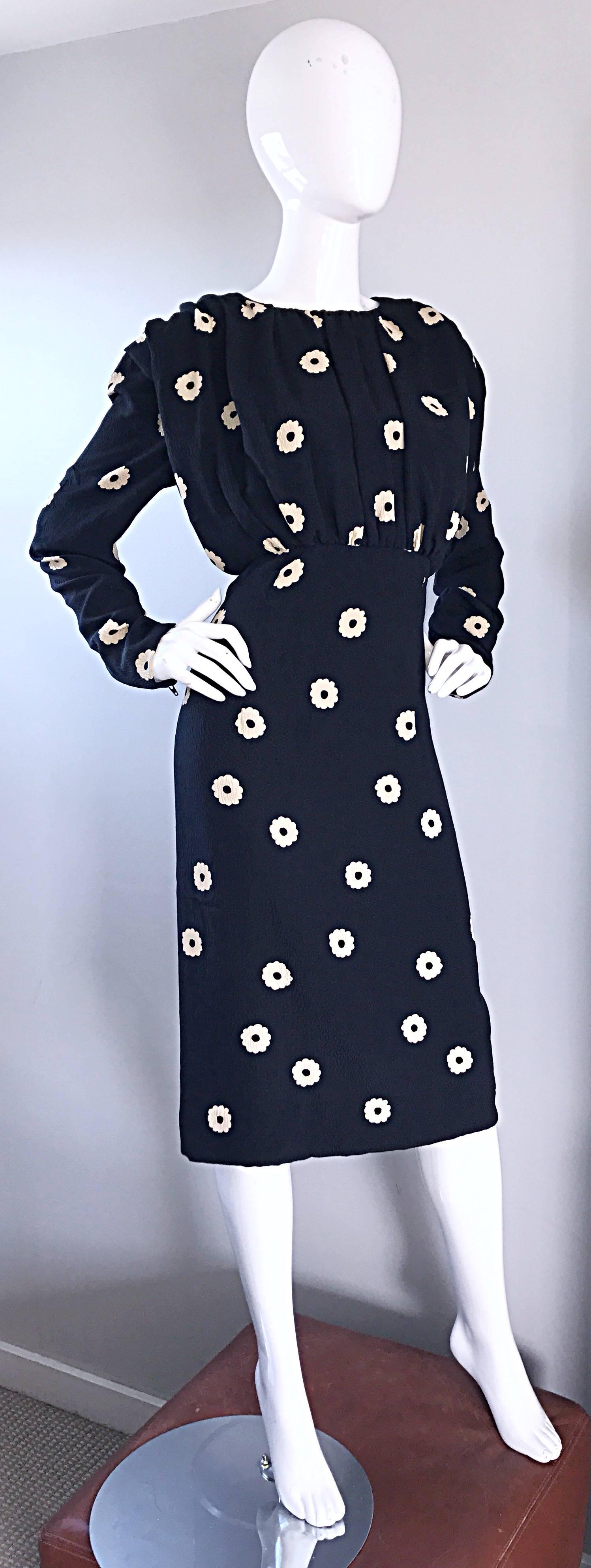 Women's Pauline Trigere For Neiman Marcus Larger Size Vintage Black and White Silk Dress For Sale