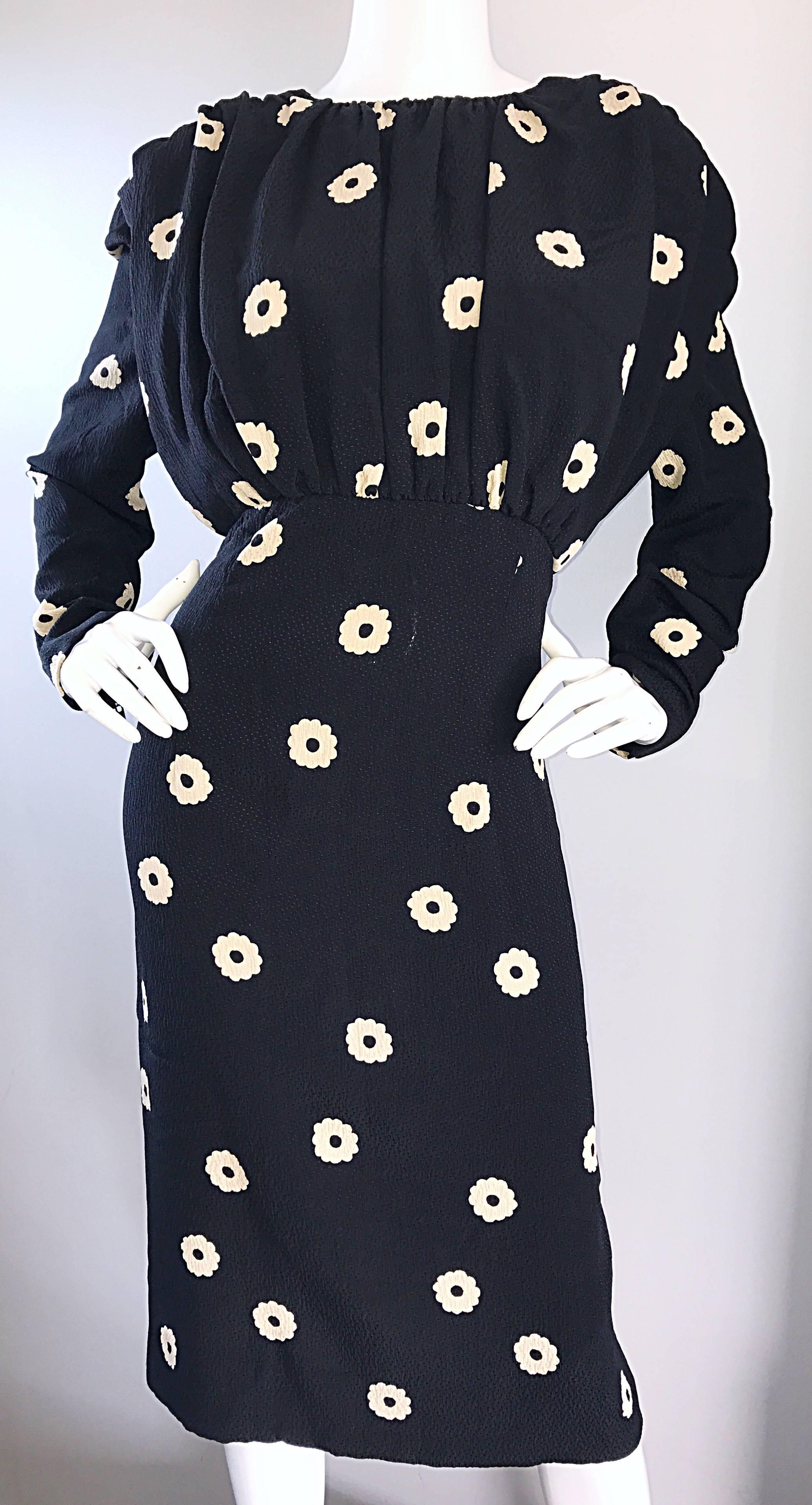 Pauline Trigere For Neiman Marcus Larger Size Vintage Black and White Silk Dress For Sale 1