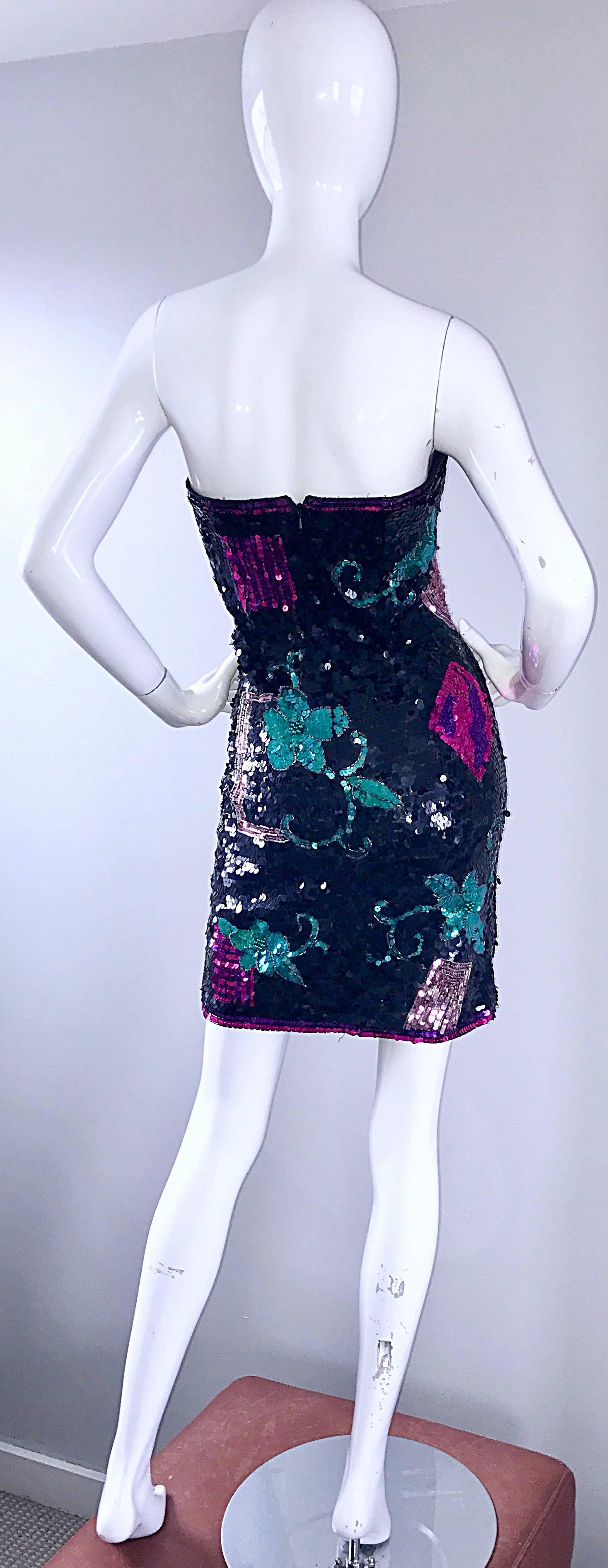 1990s Larger Size Sexy Sequin and Beaded Strapless Bodycon Vintage 90s Dress In Excellent Condition For Sale In San Diego, CA