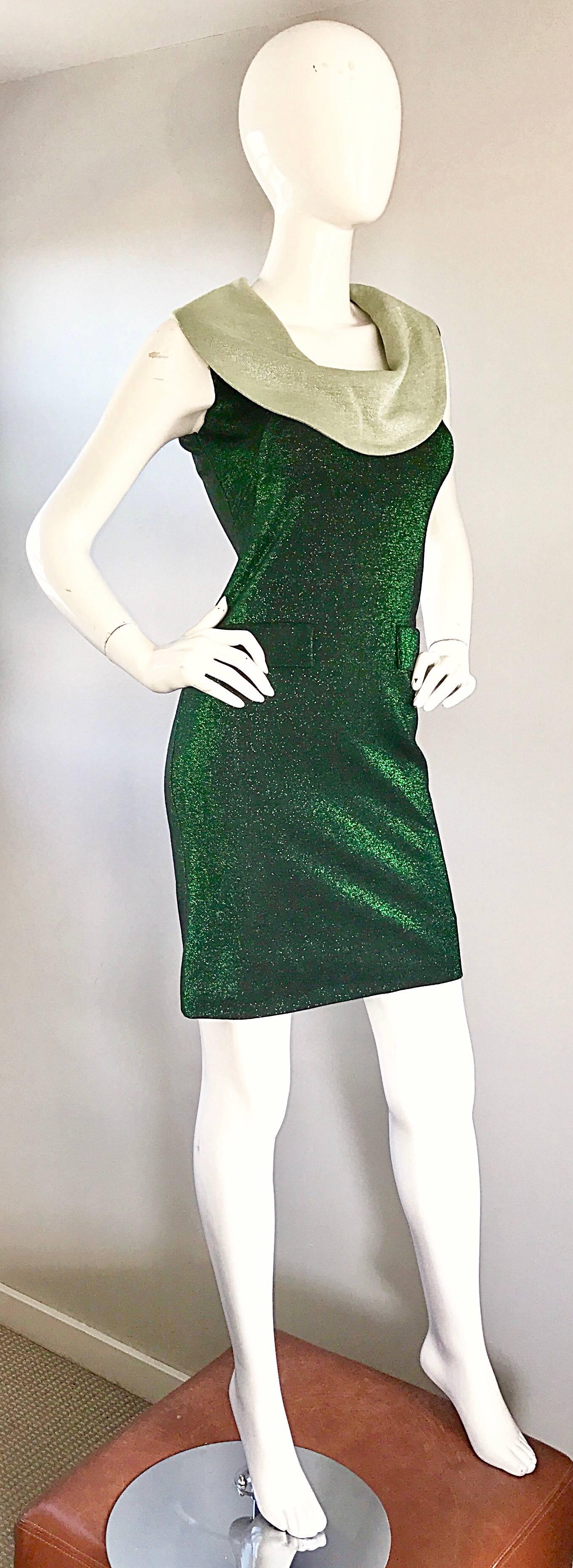 Chic 1960s Metallic Hunter Green + Mint Cowl Neck Vintage 60s Mod Shift Dress In Excellent Condition For Sale In San Diego, CA