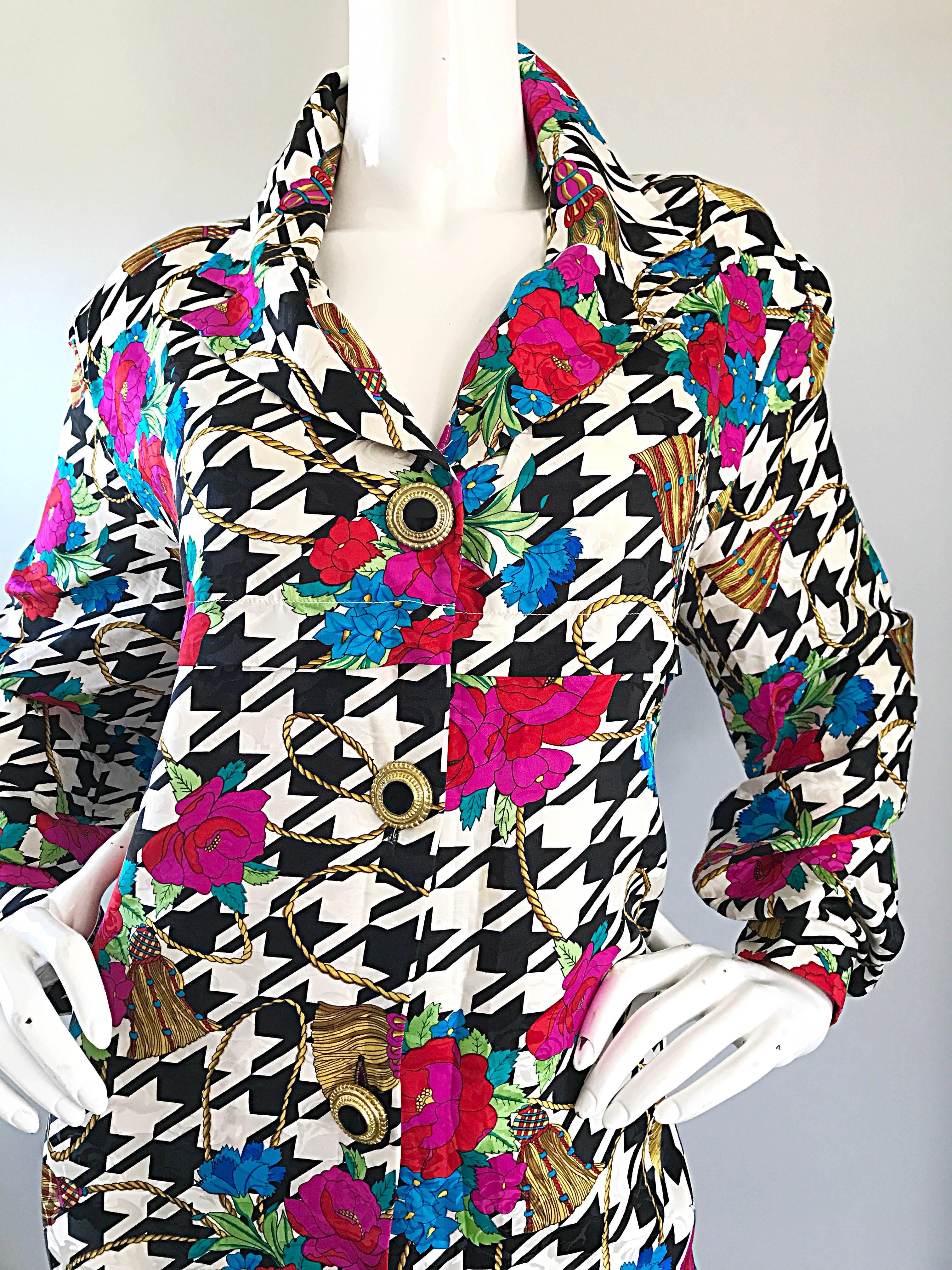 Amazing 1990s Size 12 Black and White Houndstooth Flower 90s Silk Shirt Dress In Excellent Condition In San Diego, CA