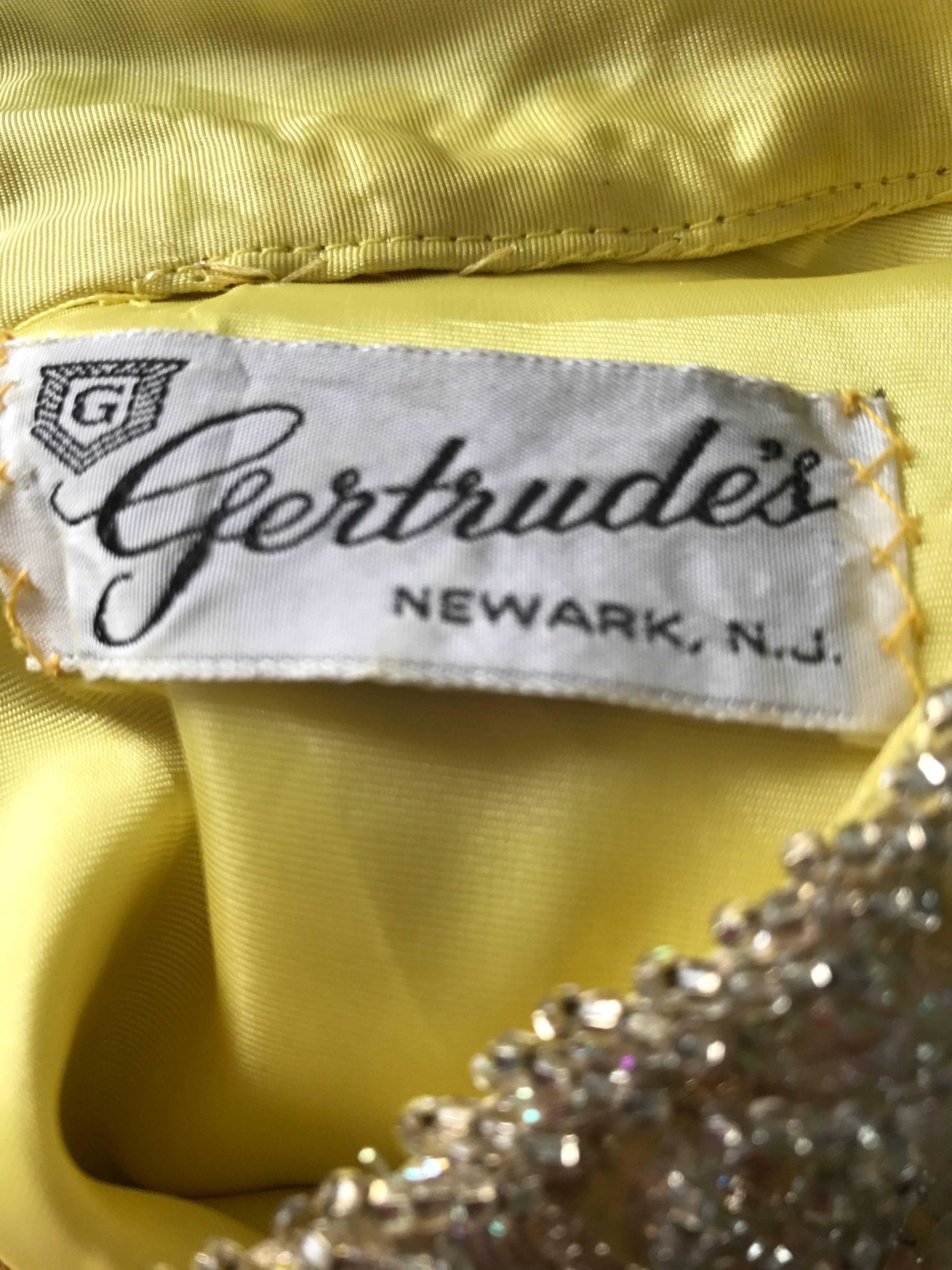 Robe sirène vintage séduisante en brocart de soie jaune perlé, demi-couture, années 1950 en vente 5