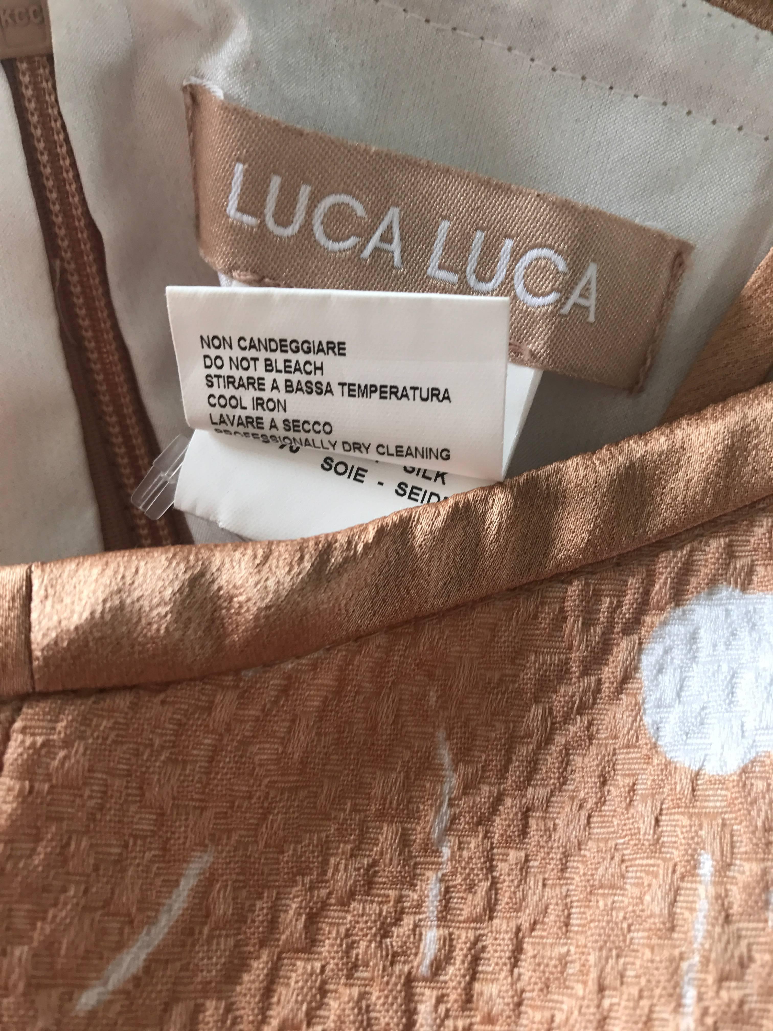 Años 90 Luca Luca Italiano Melocotón Rosa Blanco Floral Abstracto Vestido de seda sin mangas en venta 5