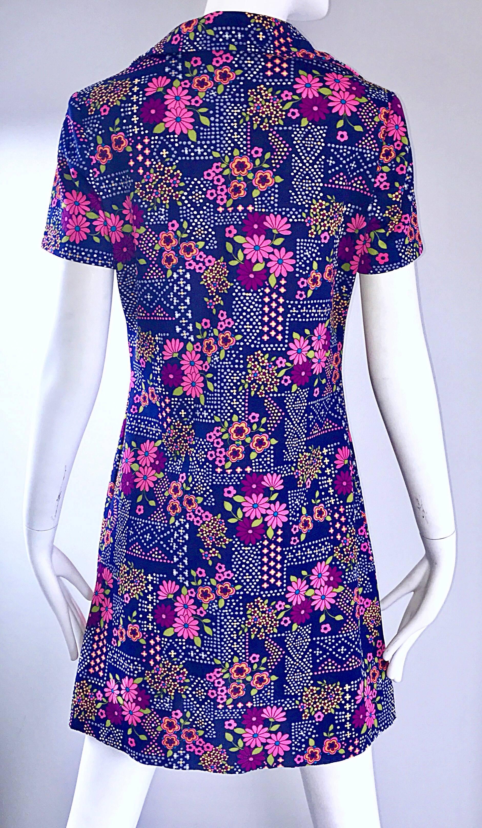 Chic 1960s Colorful Daisy Flower Print Vintage 60s Mod Mini Shirt Shift Dress 1