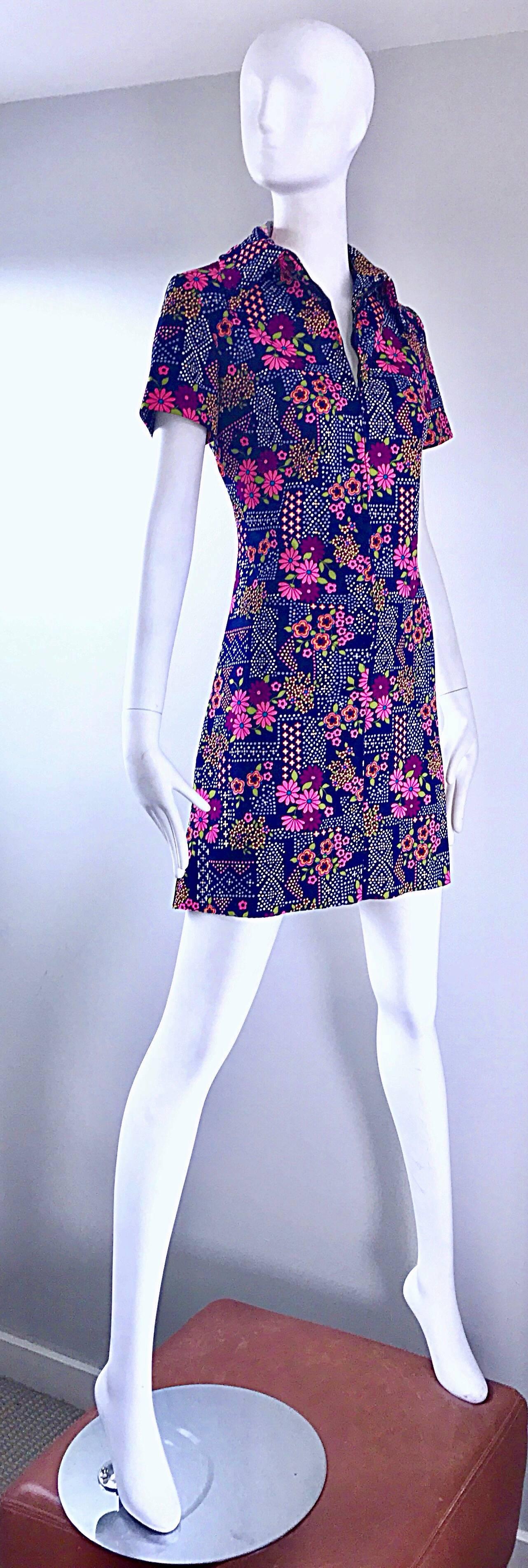 Chic 1960s Colorful Daisy Flower Print Vintage 60s Mod Mini Shirt Shift Dress 3