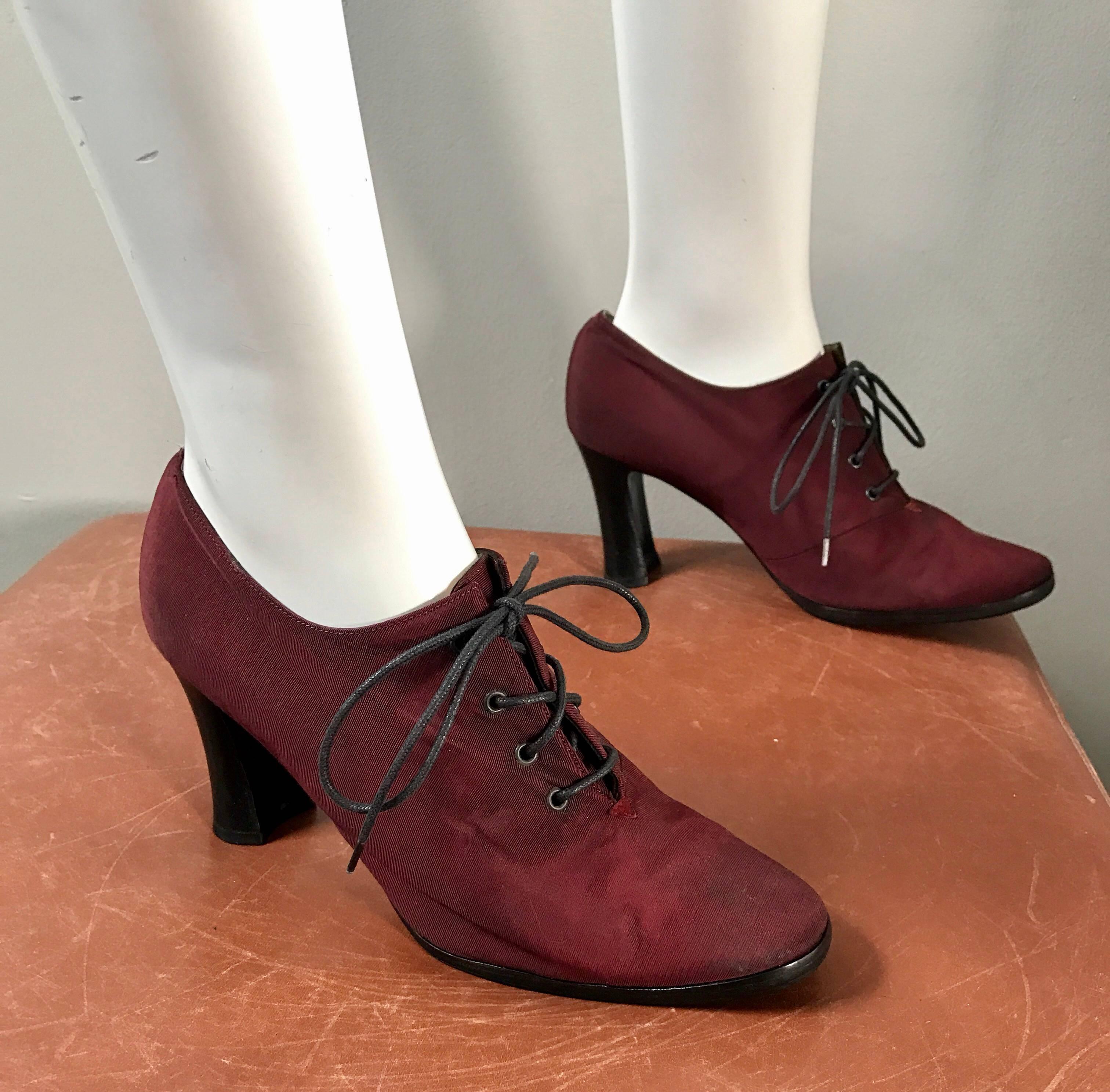 Yves Saint Laurent 1970s Rare Russian Collection Burgundy Size 10 Booties Boots In Good Condition For Sale In San Diego, CA