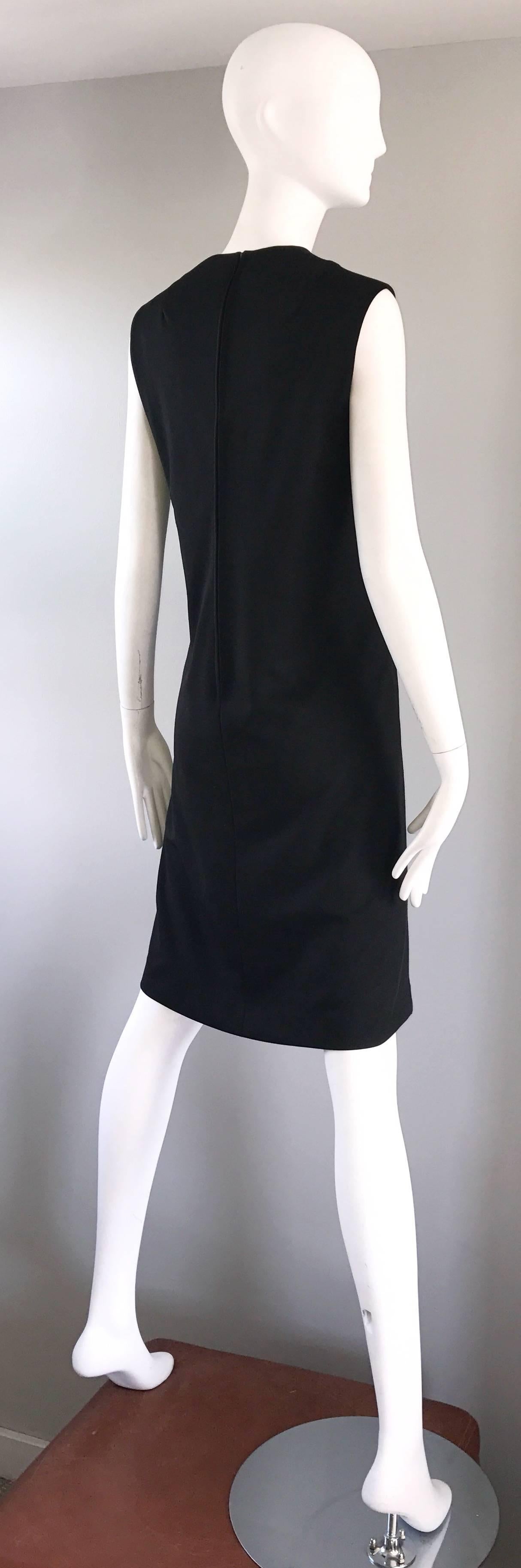 Chic 1960s Italian Black Knit Rhinestone Vintage 60s Shift A - Line Mod Dress For Sale 1