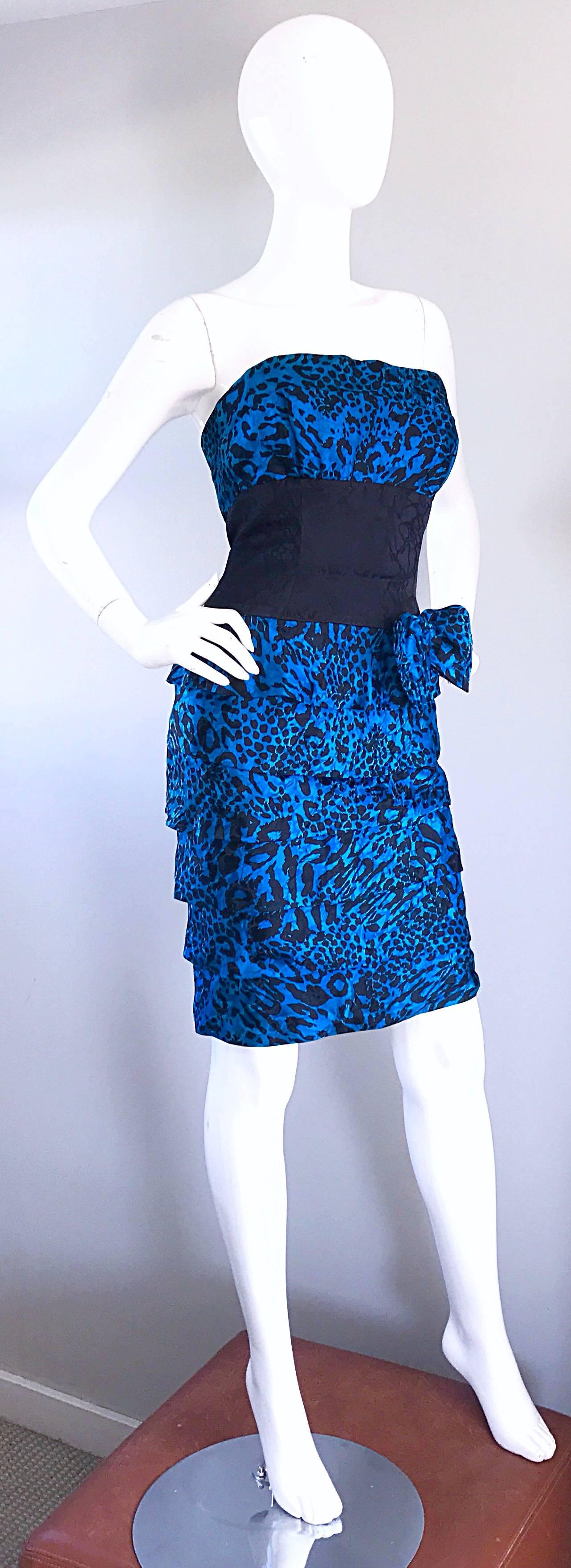 Fabulous 1980s Vintage Blue and Black Leopard Print Silk Strapless 80s Bow Dress In Excellent Condition In San Diego, CA